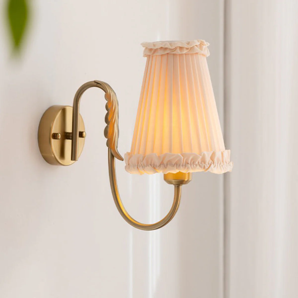 Mcveigh Contemporary Fabric Wall Lamp - Image 5