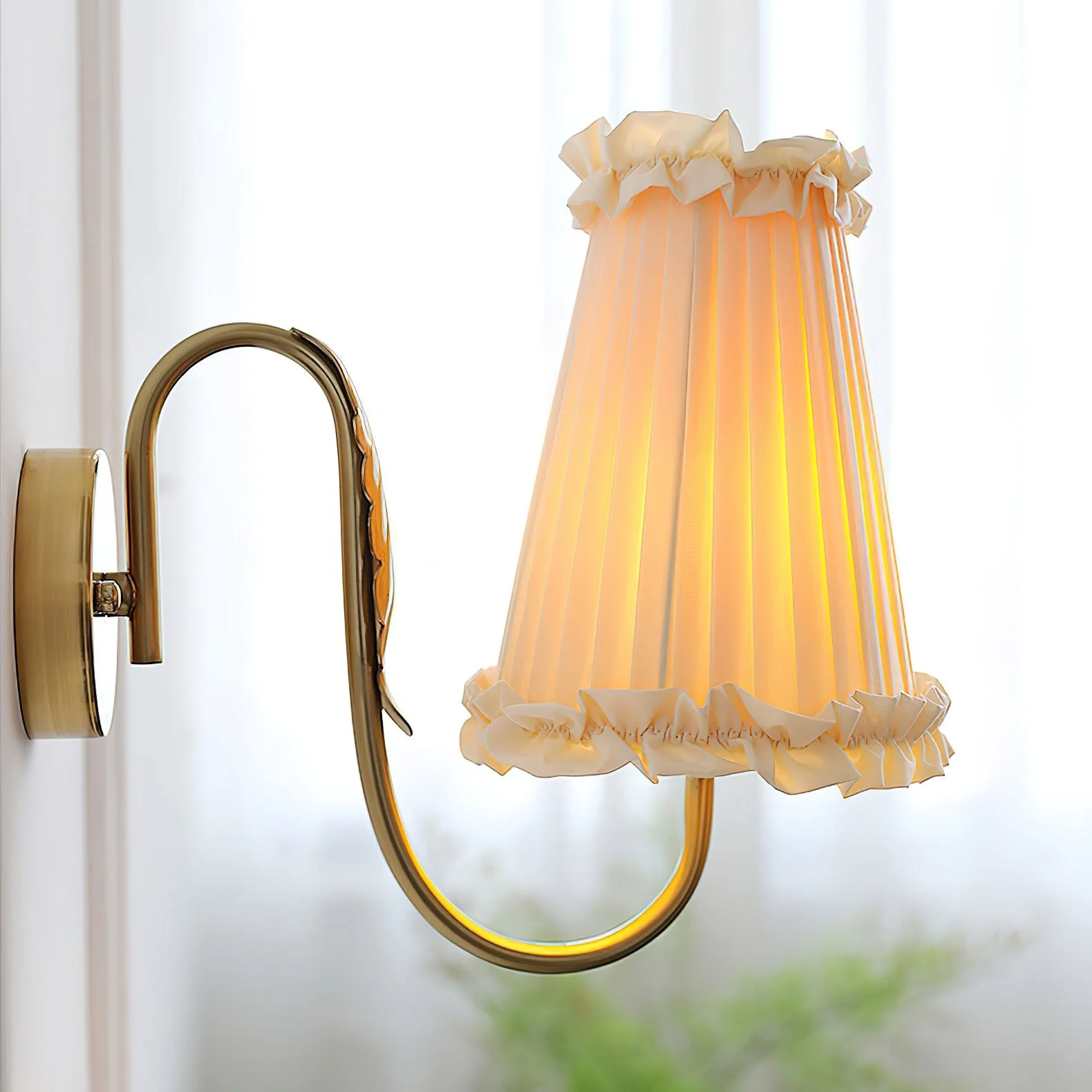 Mcveigh Contemporary Fabric Wall Lamp - Image 9