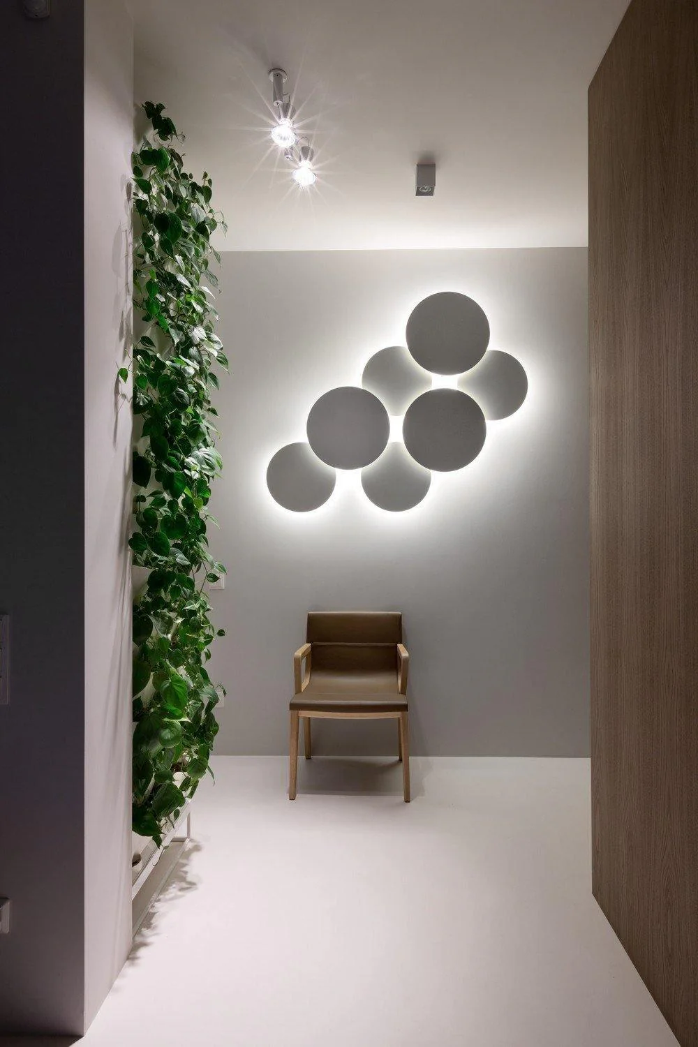 Megan Geometric Disc Wall Lamp - Image 32