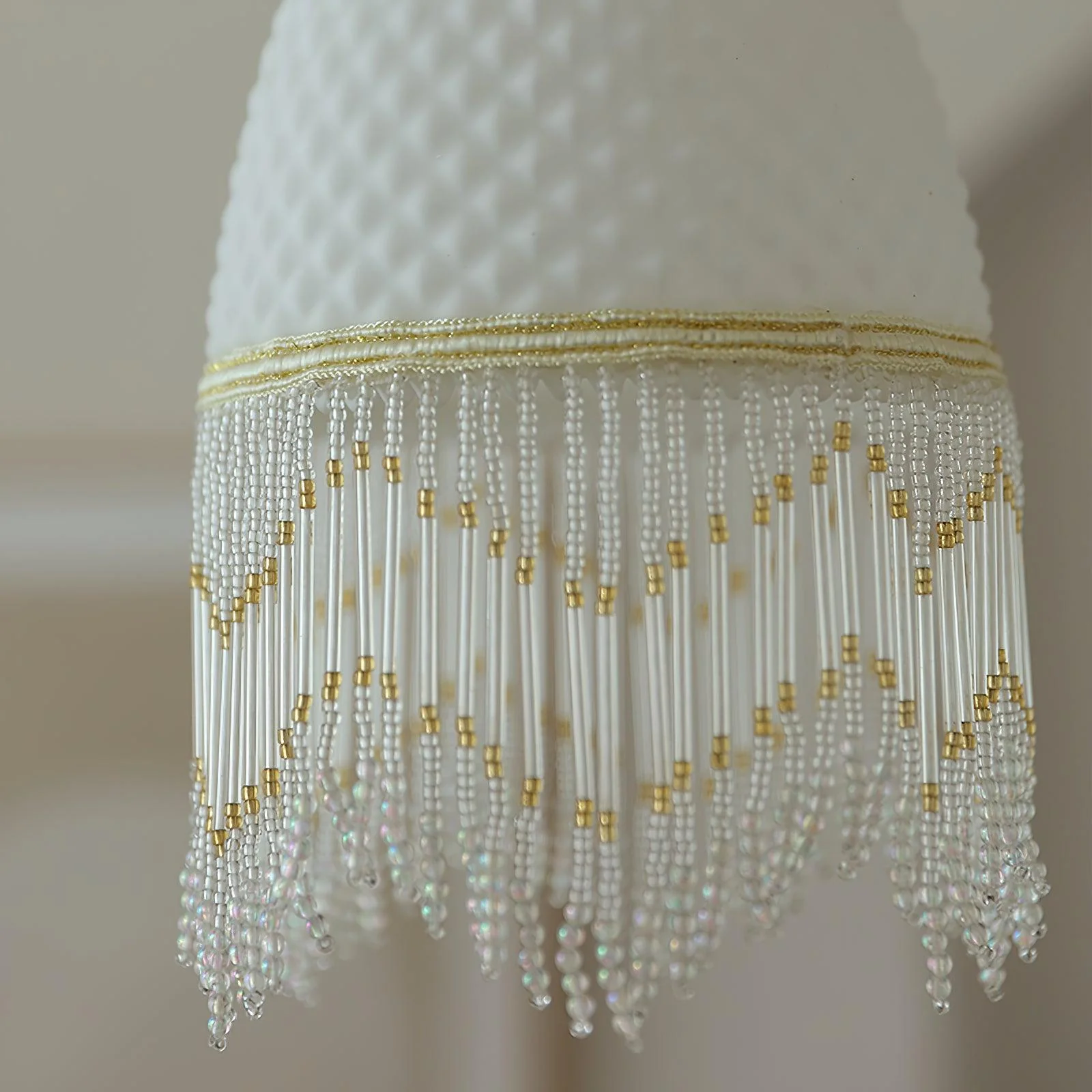Mesh Tassel Glass Pendant Light - Image 3