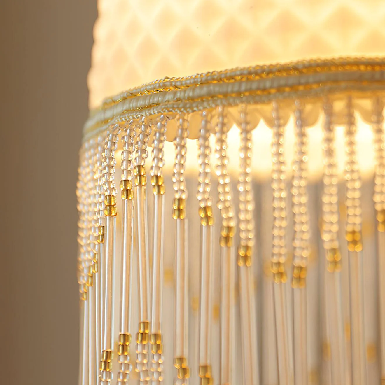 Mesh Tassel Glass Pendant Light - Image 5