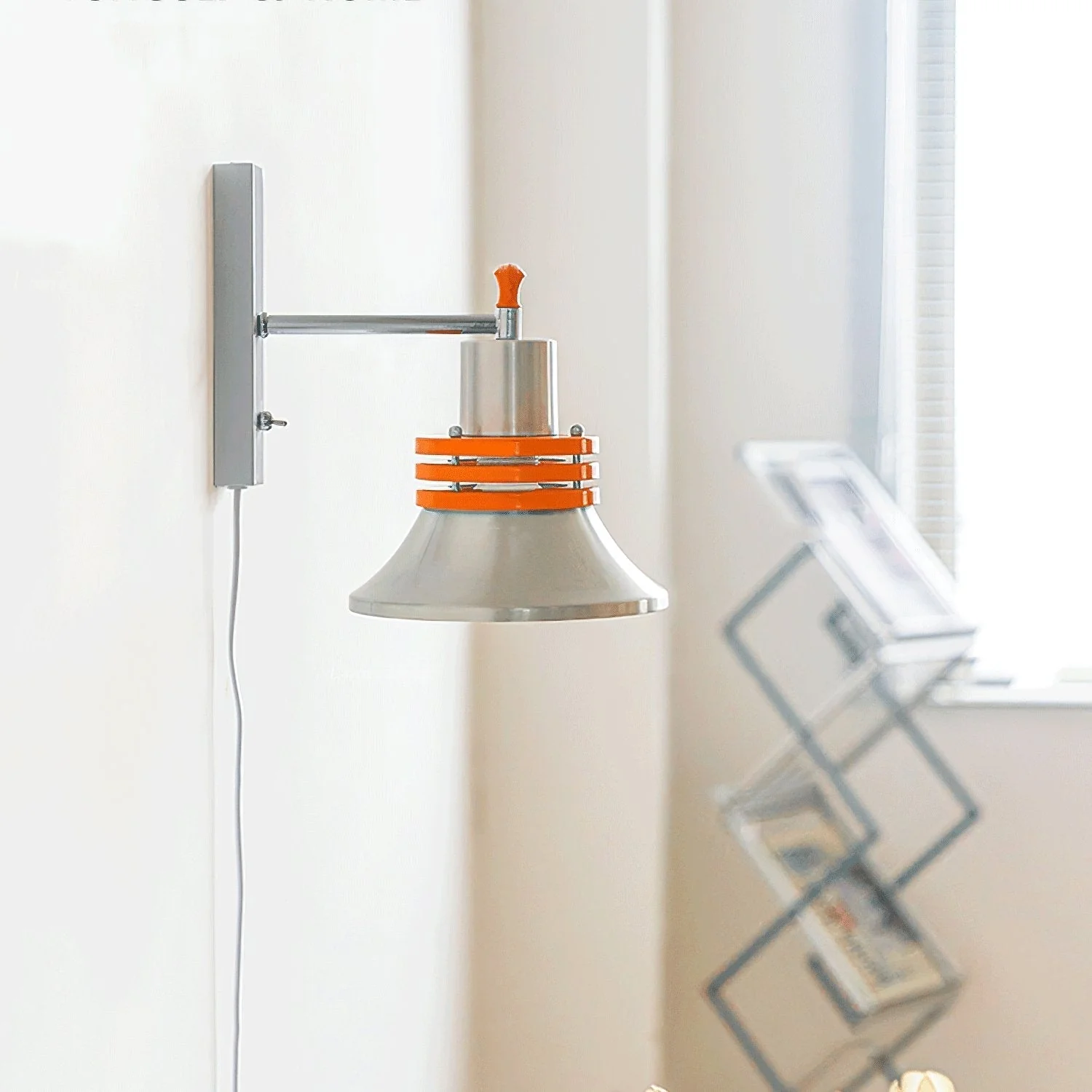 Mia Minimalist Wall Lamp - Image 6