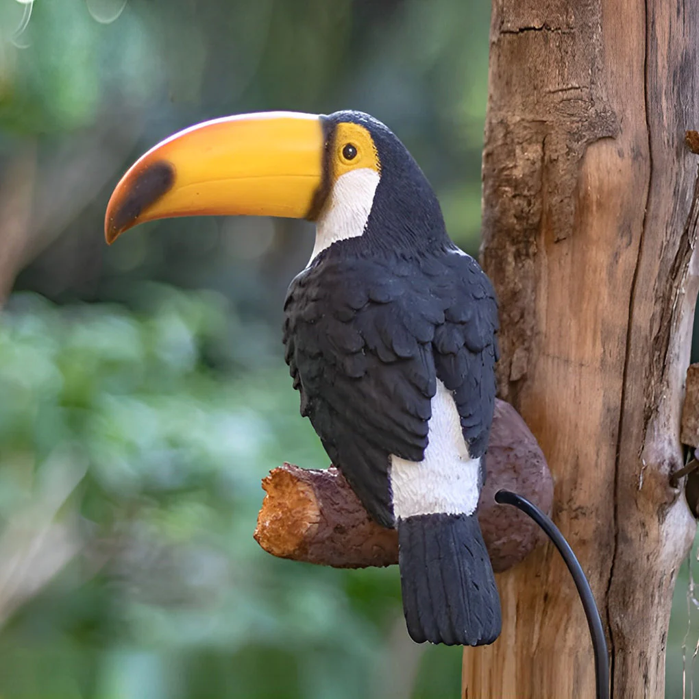 Michael Simulation Animal Parrot LED Resin Outdoor Lights - Image 13