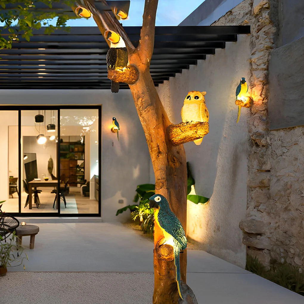 Michael Simulation Animal Parrot LED Resin Outdoor Lights - Image 15