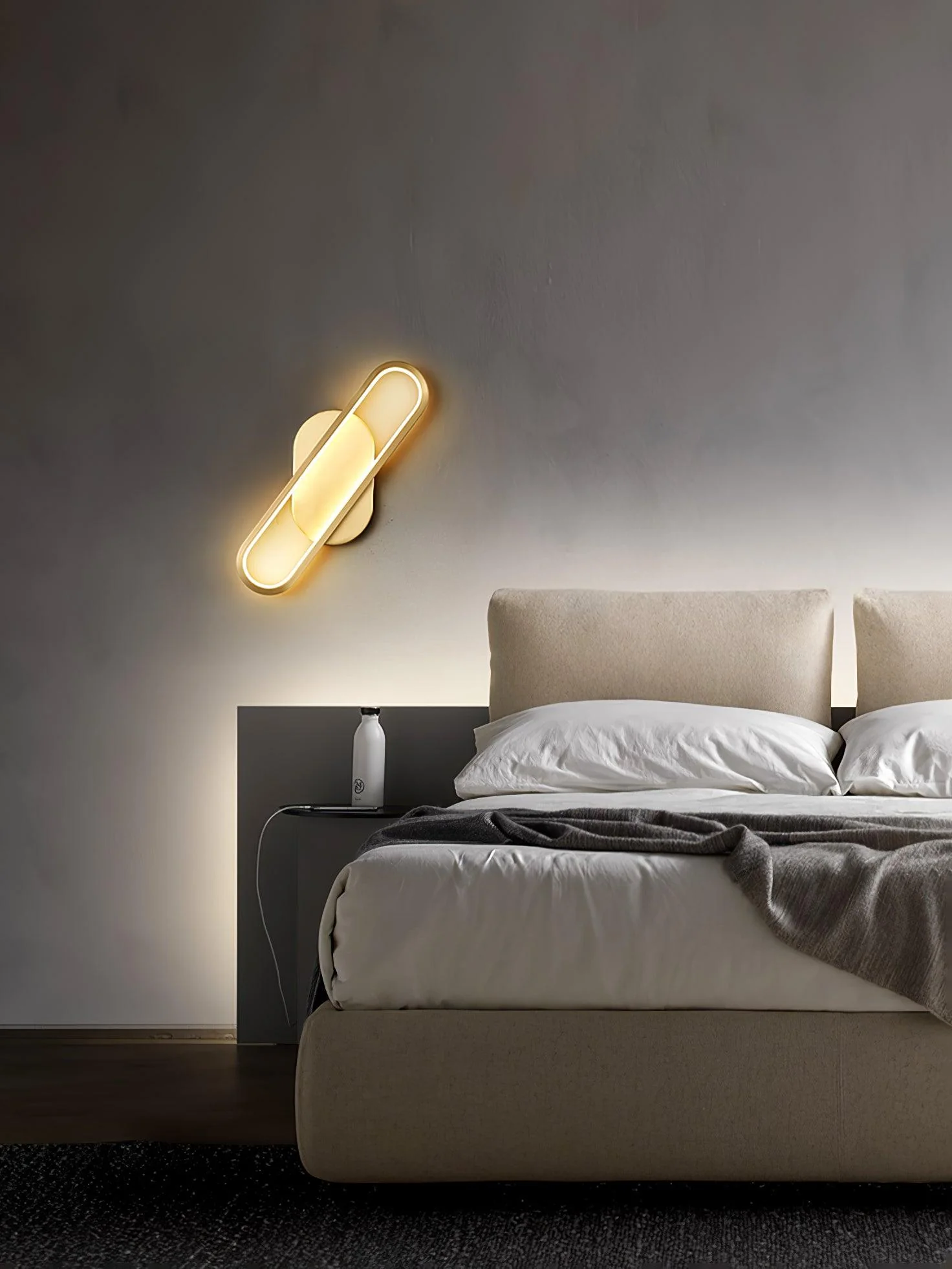 Mirage Classic Long Ova Brass Wall Lamp - Image 45
