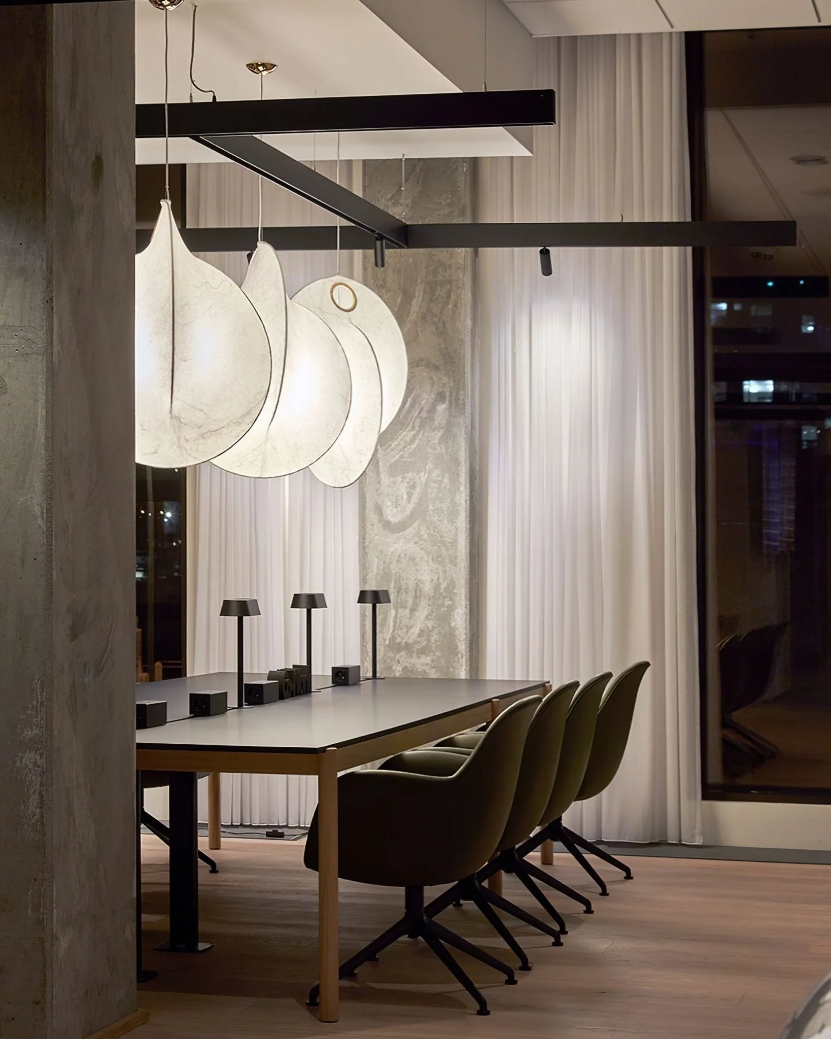 Mirelian Steel Artistic Pendant Lamp - Image 29