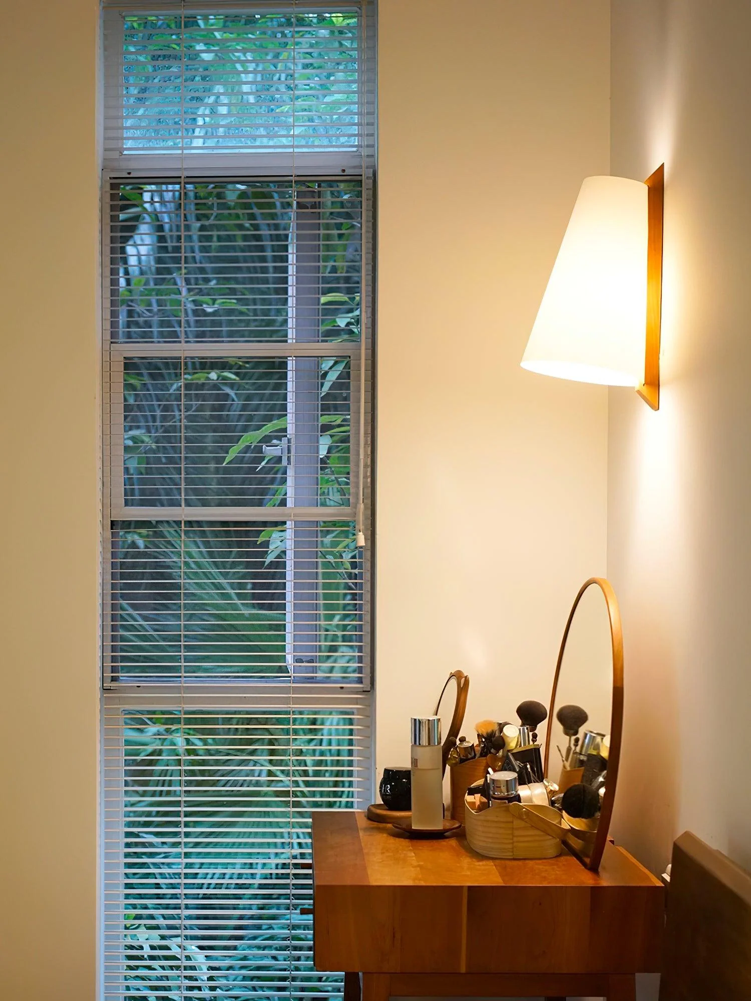 Miriam Modern Minimalist Plastic Wall Lamp - Image 17