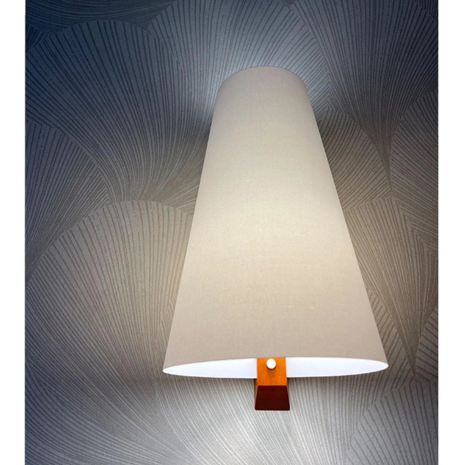 Miriam Modern Minimalist Plastic Wall Lamp - Image 5