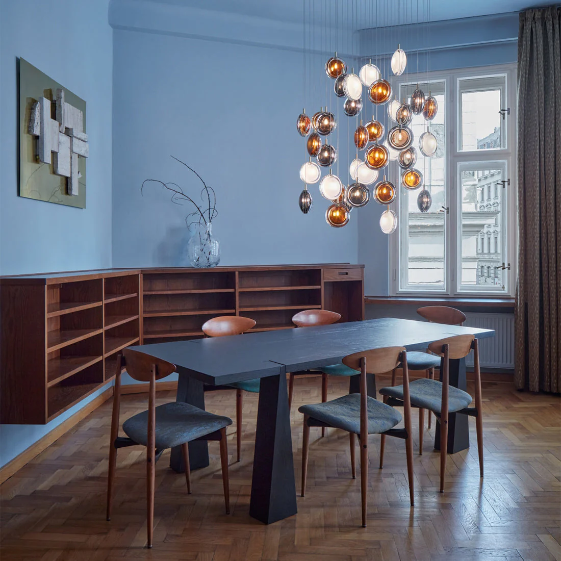 Misto Minimalist Glass Chandelier - Image 3
