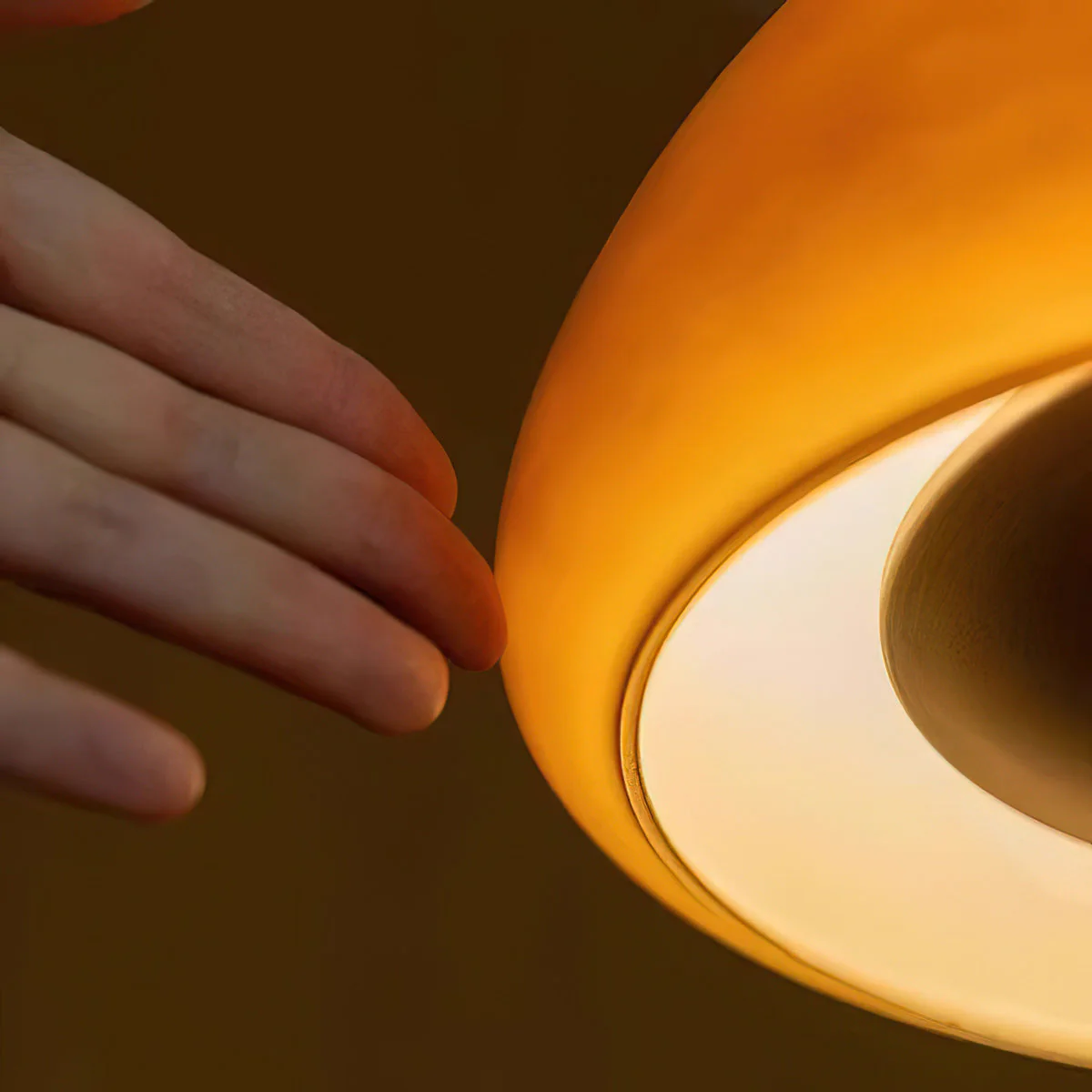 Mofu Modern Table Lamp - Image 12