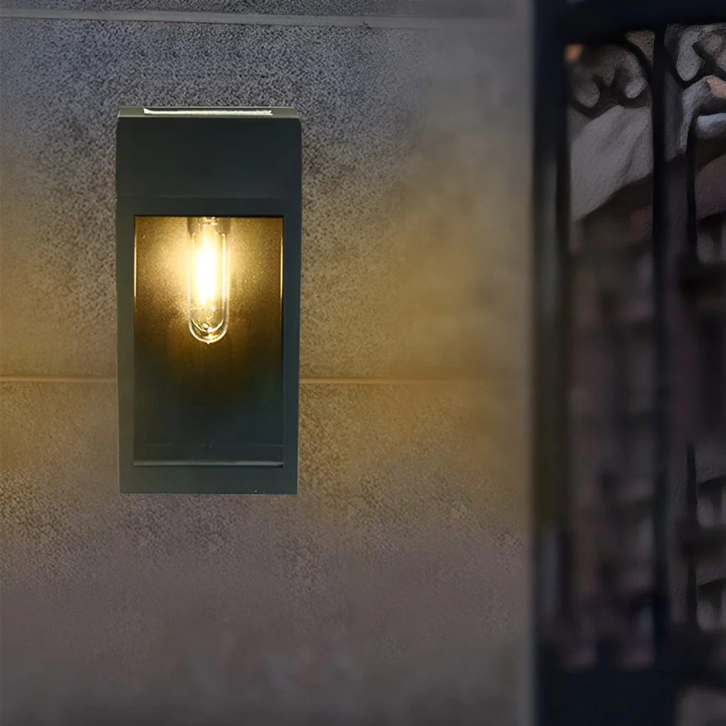 Mrcia Classic Vintage LED Plastic Outdoor Wall Lamp - Image 3