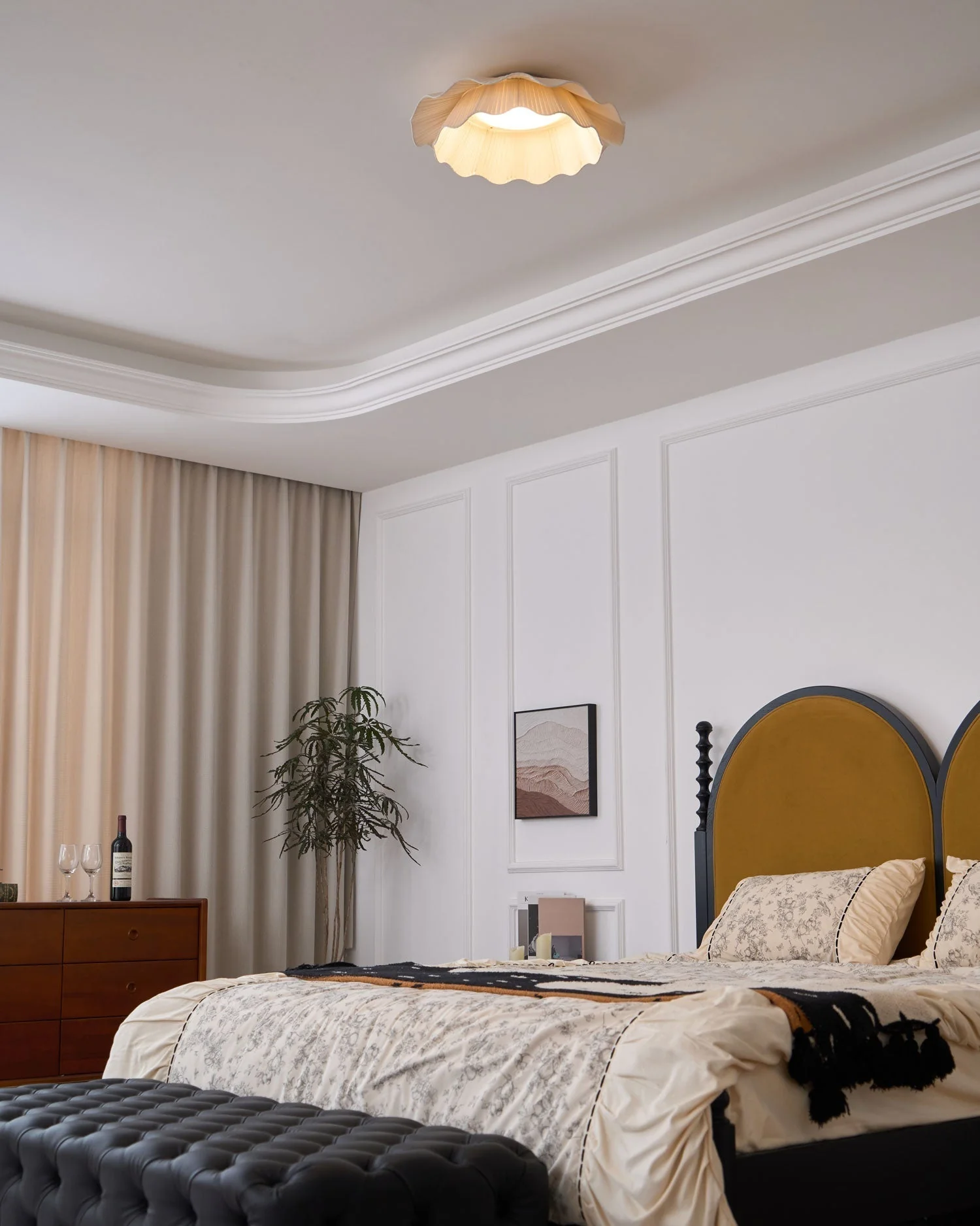 Mylirira Premium Elegance Wave Brass Fabric Ceiling Lamp - Image 10