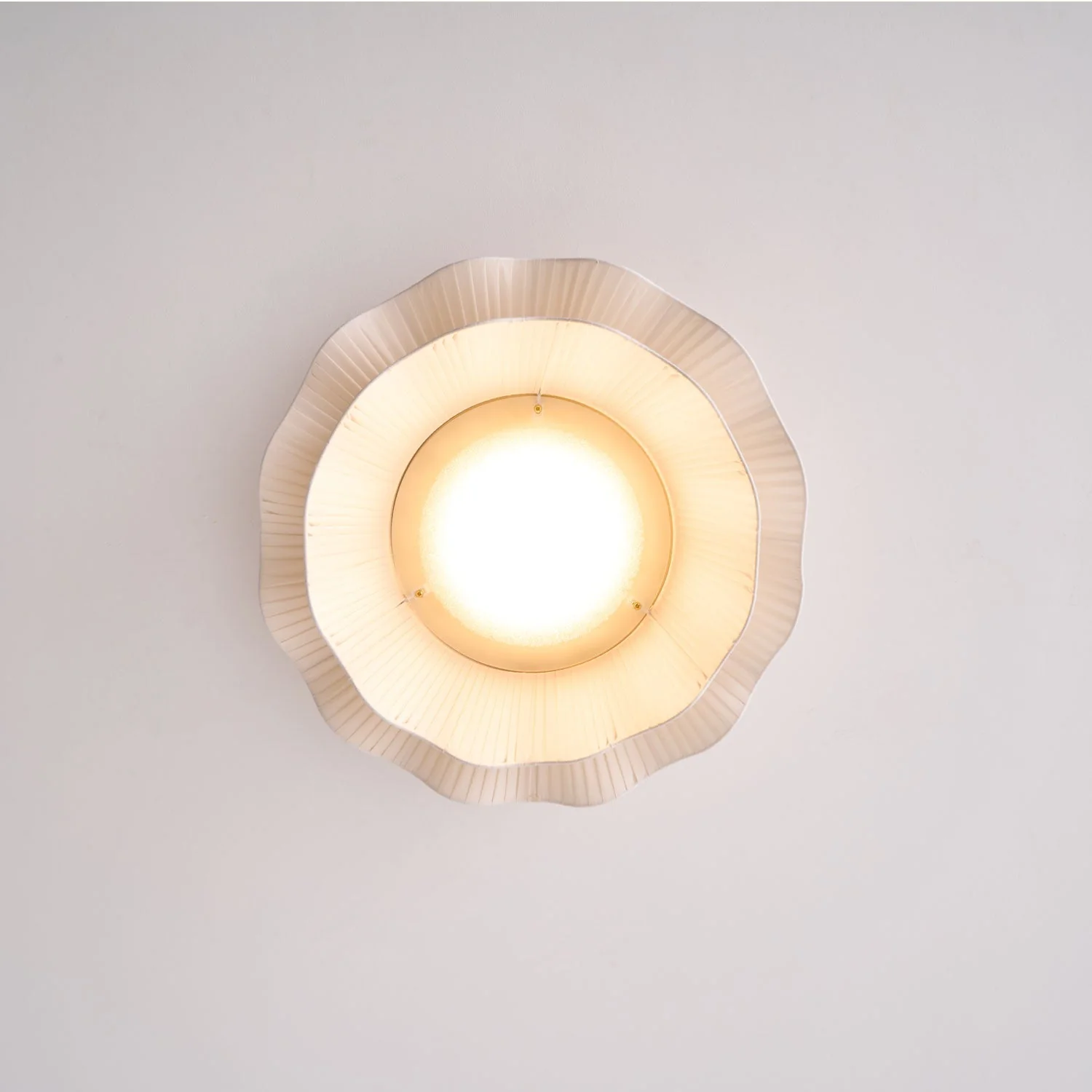 Mylirira Premium Elegance Wave Brass Fabric Ceiling Lamp - Image 12