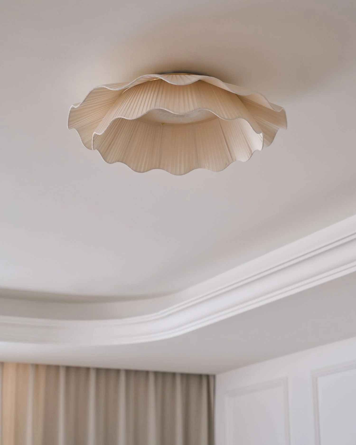 Mylirira Premium Elegance Wave Brass Fabric Ceiling Lamp - Image 17
