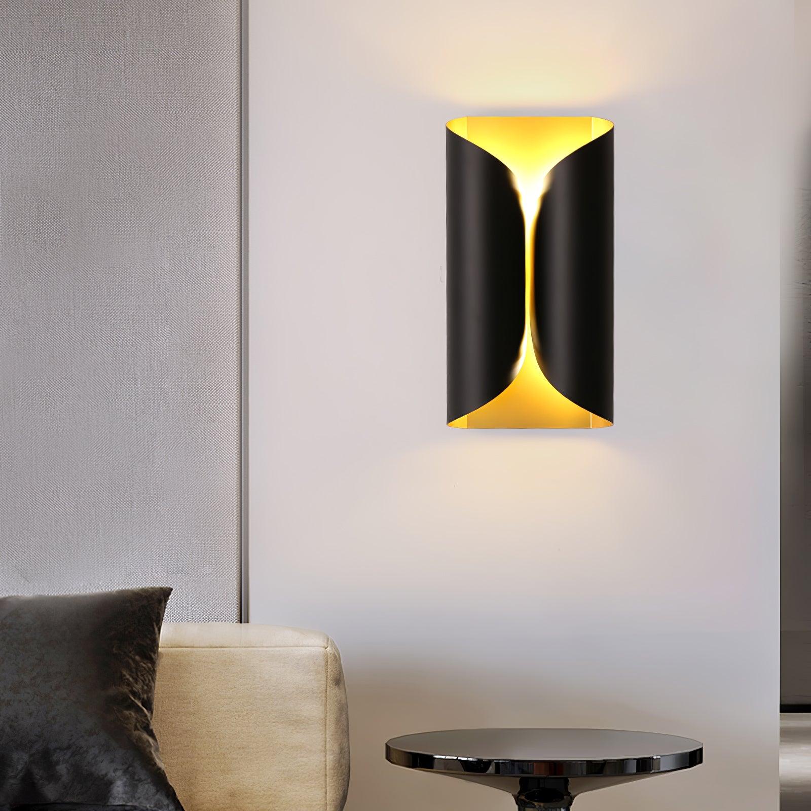 Noirra Elegant Aluminum Wall Light - Image 4