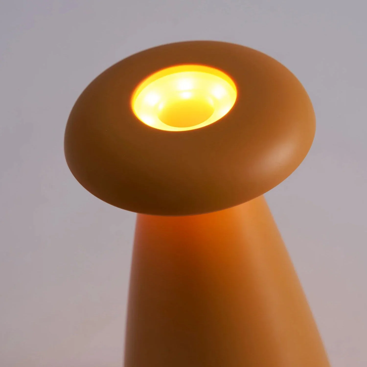 Noko Modern Ceramic Table Lamp - Image 38