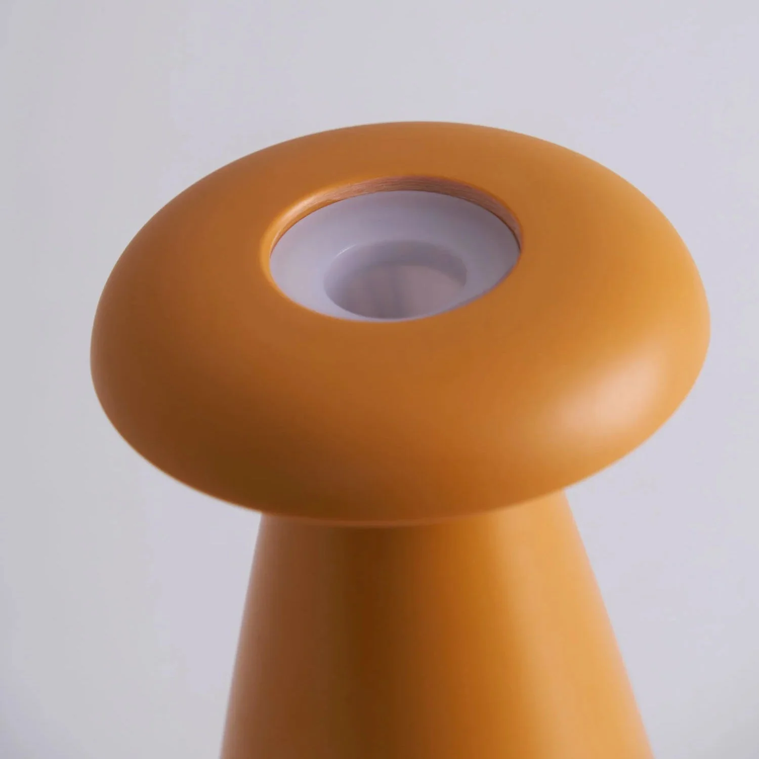 Noko Modern Ceramic Table Lamp - Image 39
