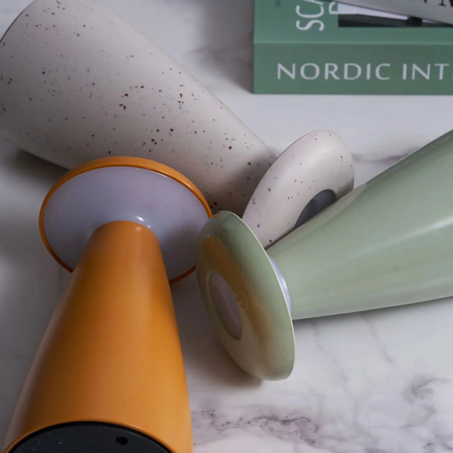 Noko Modern Ceramic Table Lamp - Image 40