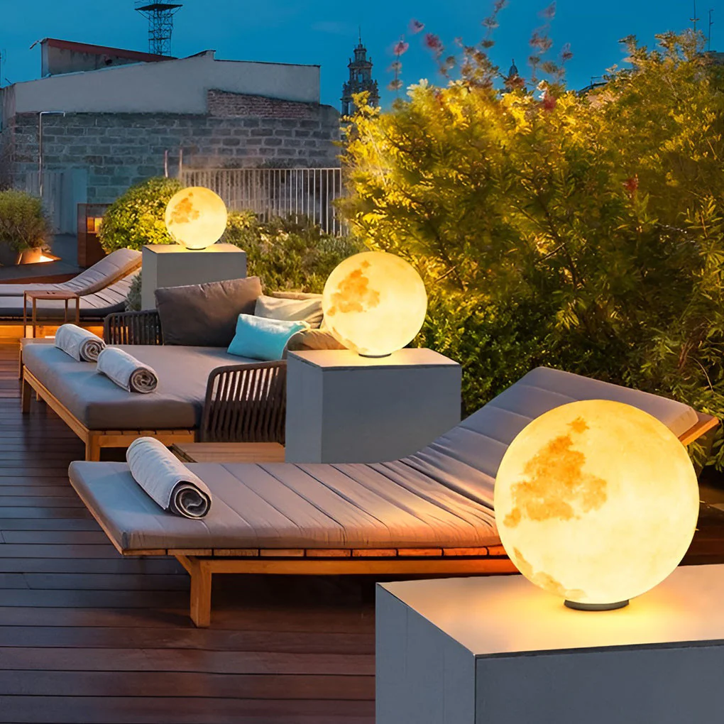 Norin Moon Modern Solar Post Caps PE Pillar Light - Image 7