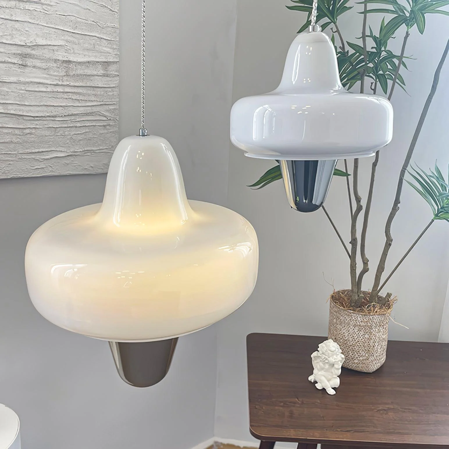 Nuvia Minimalist Glass Pendant Lamp - Image 16
