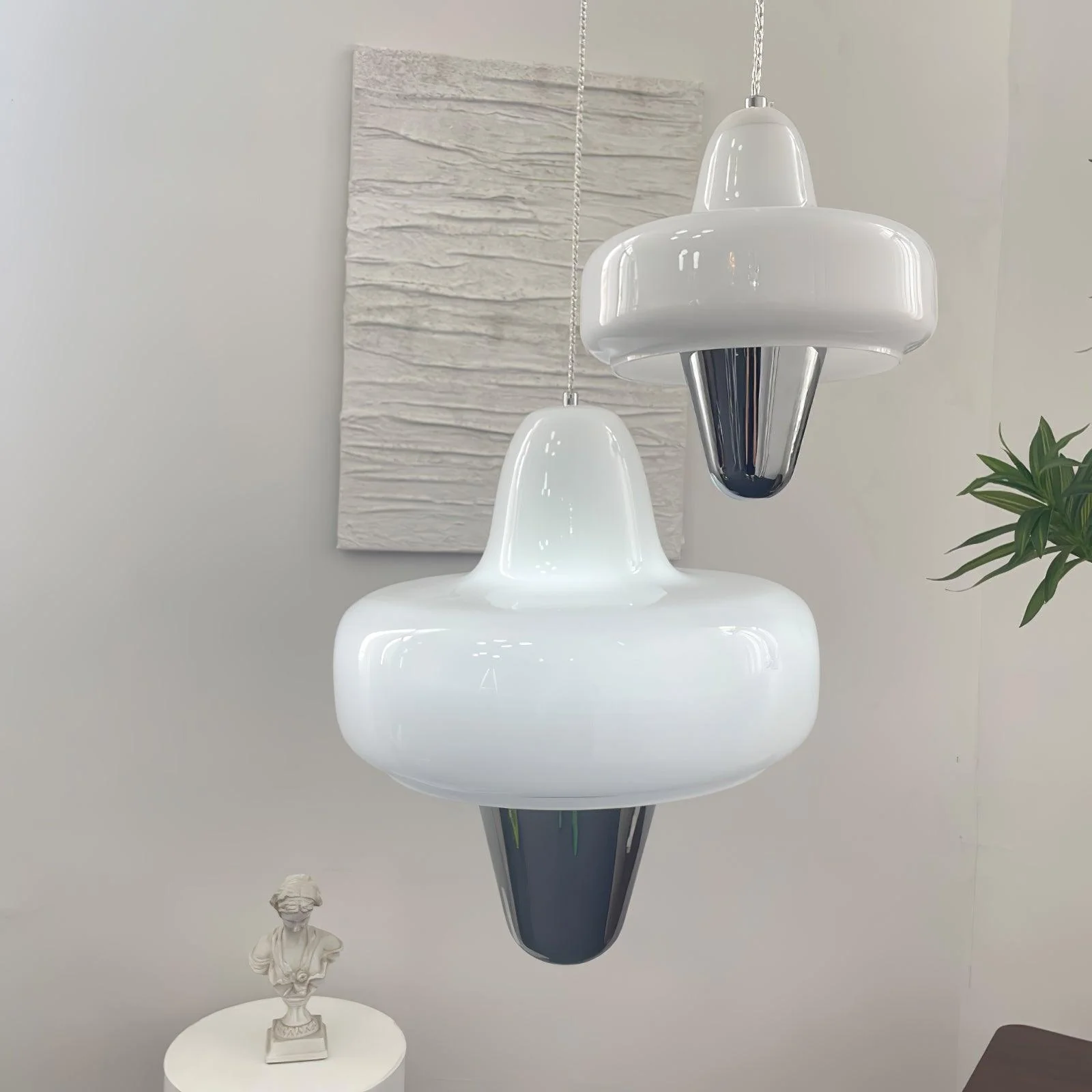 Nuvia Minimalist Glass Pendant Lamp - Image 23
