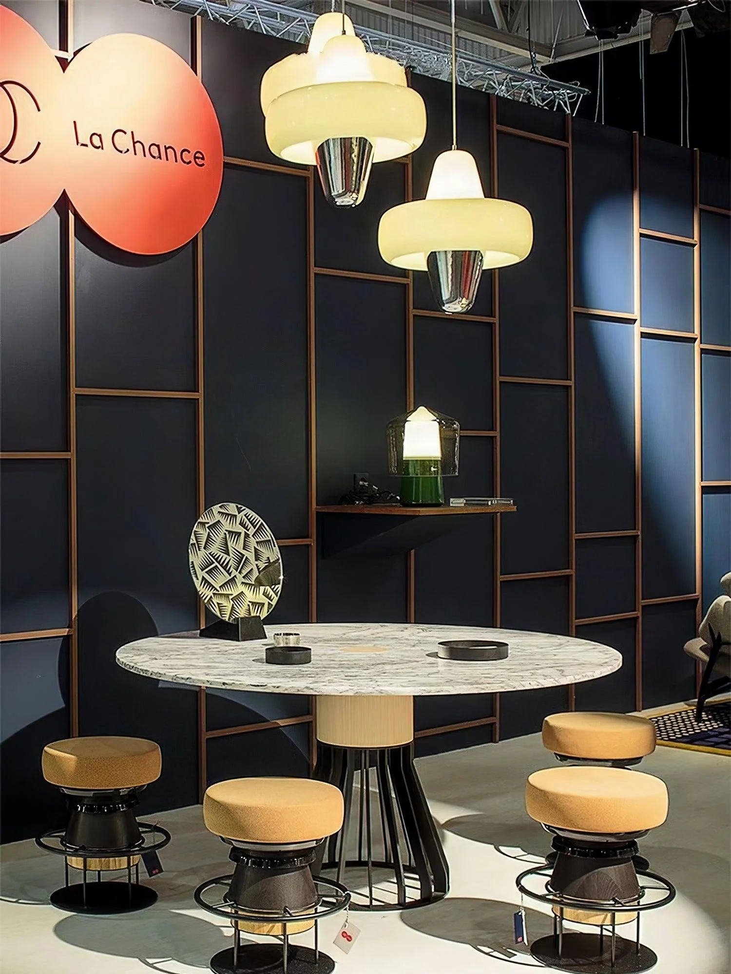 Nuvia Minimalist Glass Pendant Lamp - Image 30