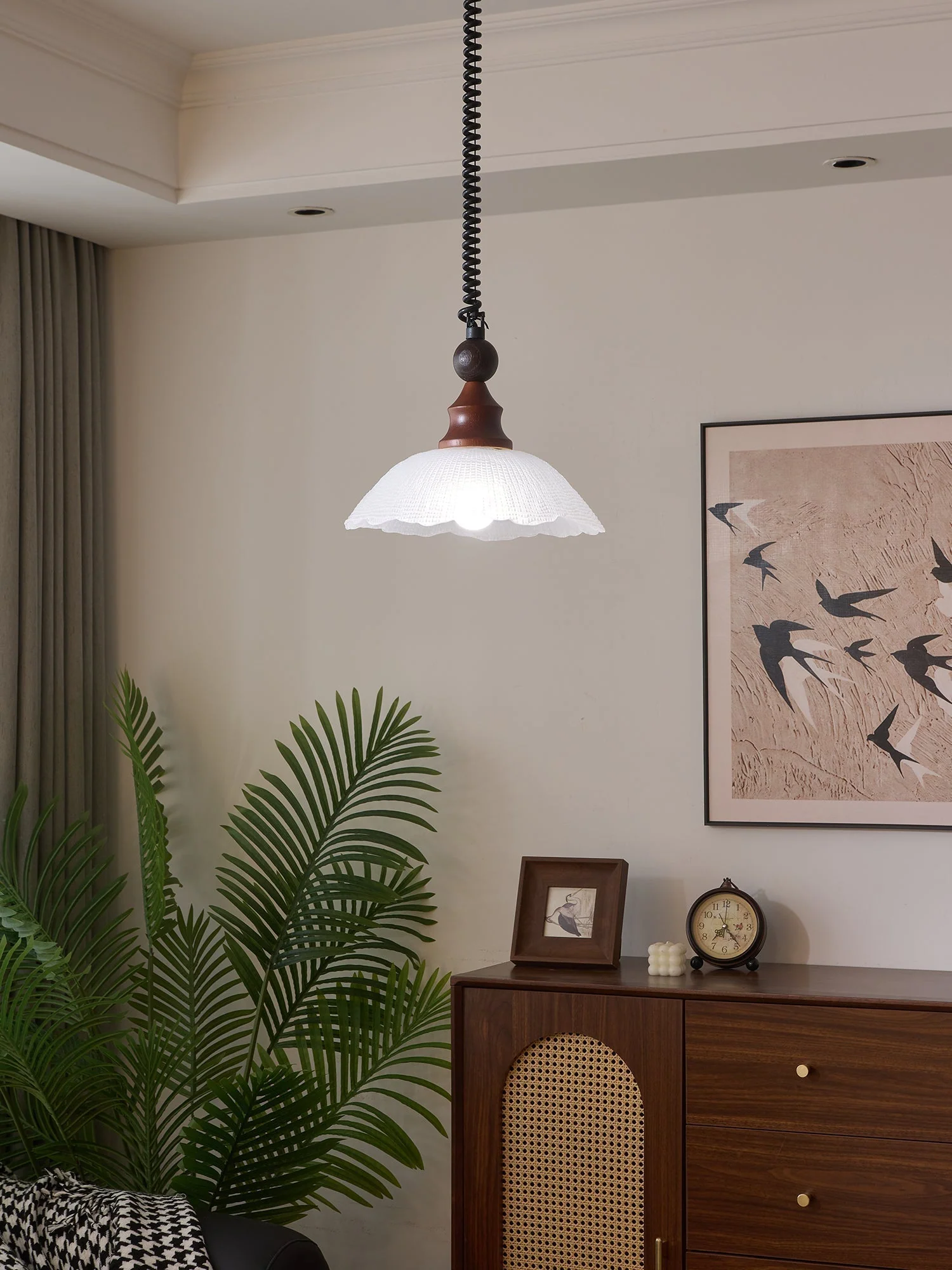 Nydoreth Elegance Vintage Art Wood Pendant Lamp - Image 11