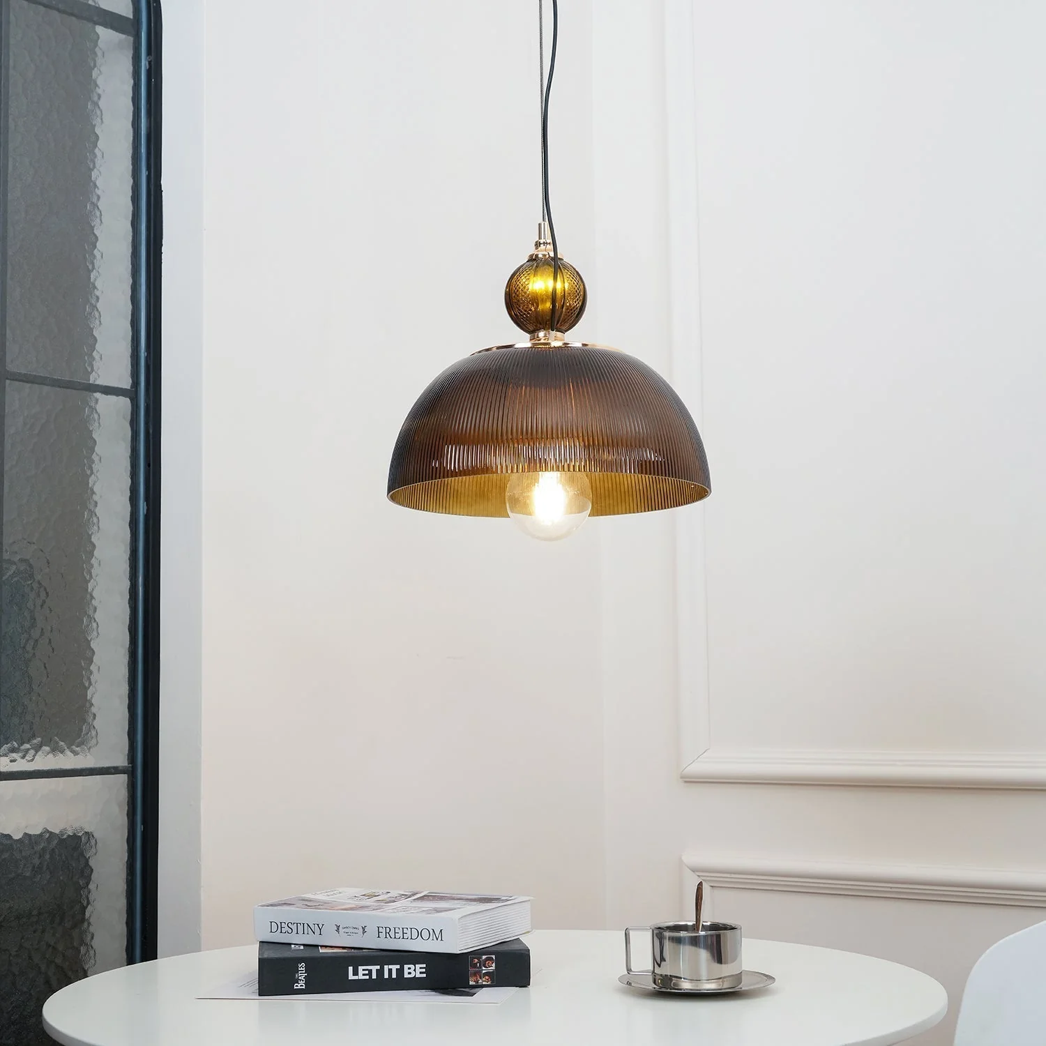 Nyra Glass Retro Pendant Lamp - Image 11