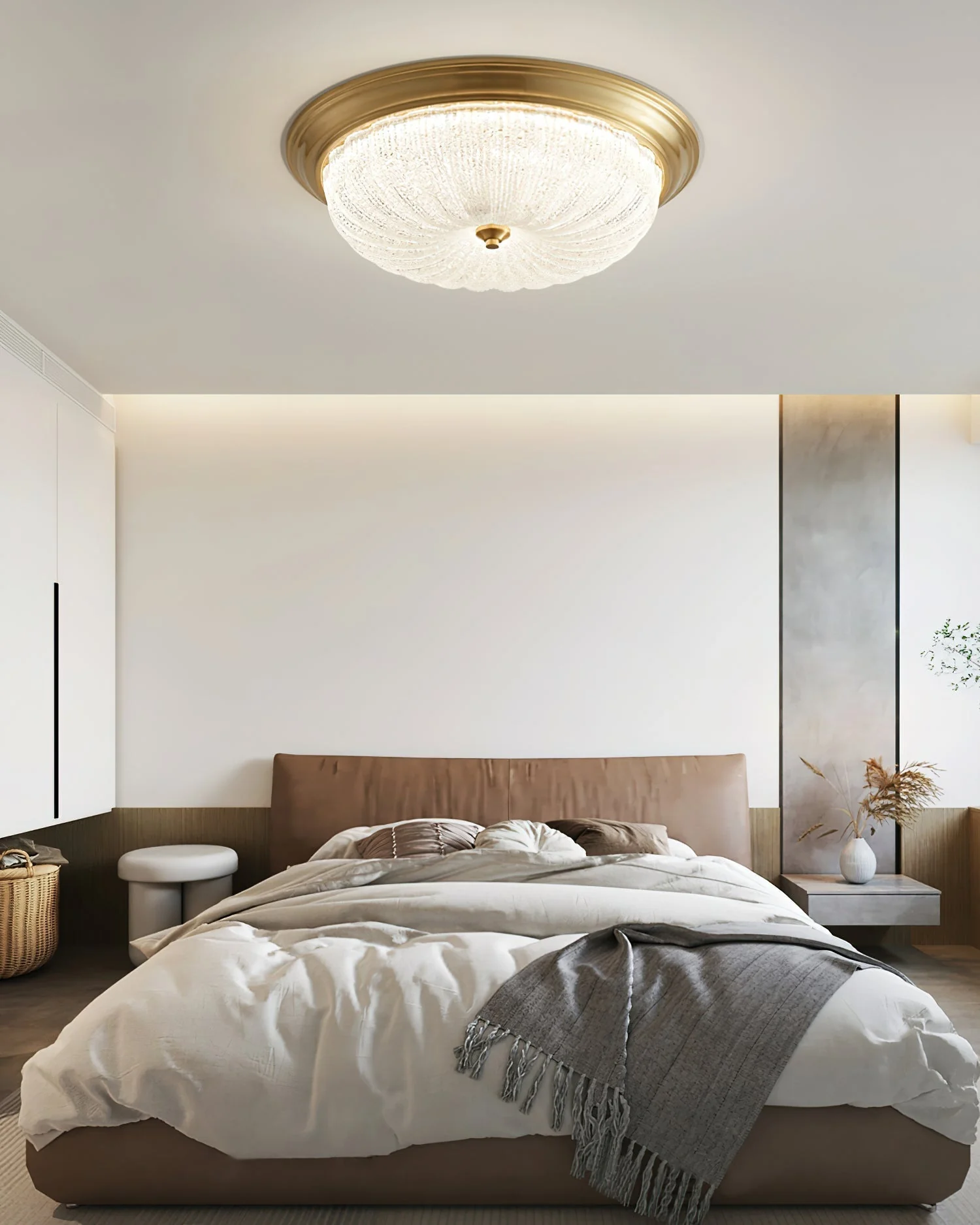 Nyrinis Traditional Classic Brass Glass Ceiling Light - Image 5