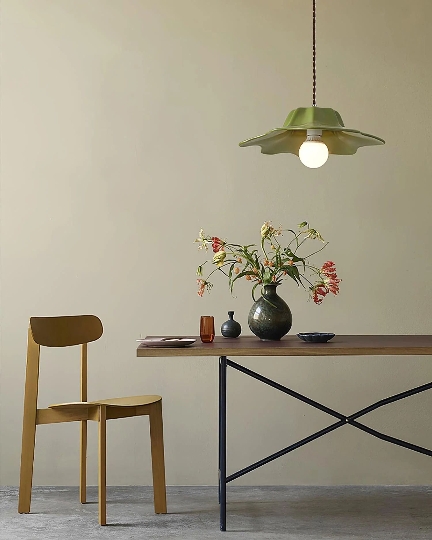 Nyrosis Resin Cozy Pendant Lamp - Image 17