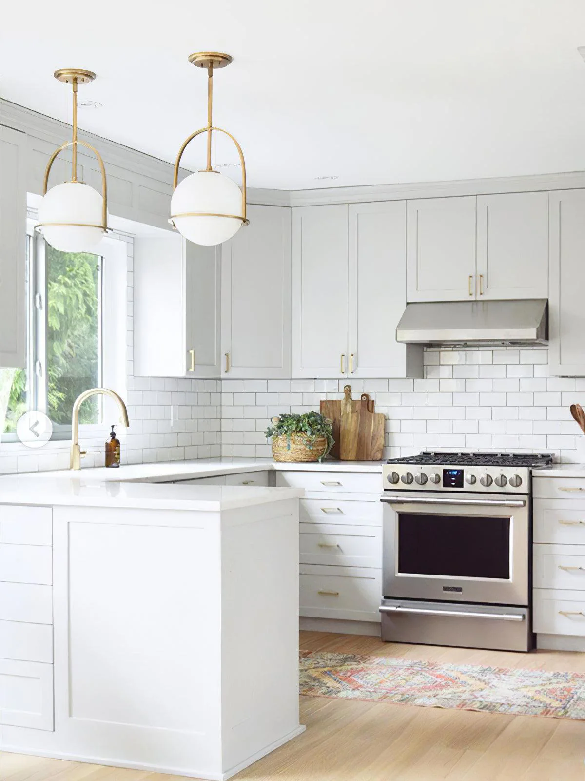 Obsidian Modern Glass Pendant Light - Image 30