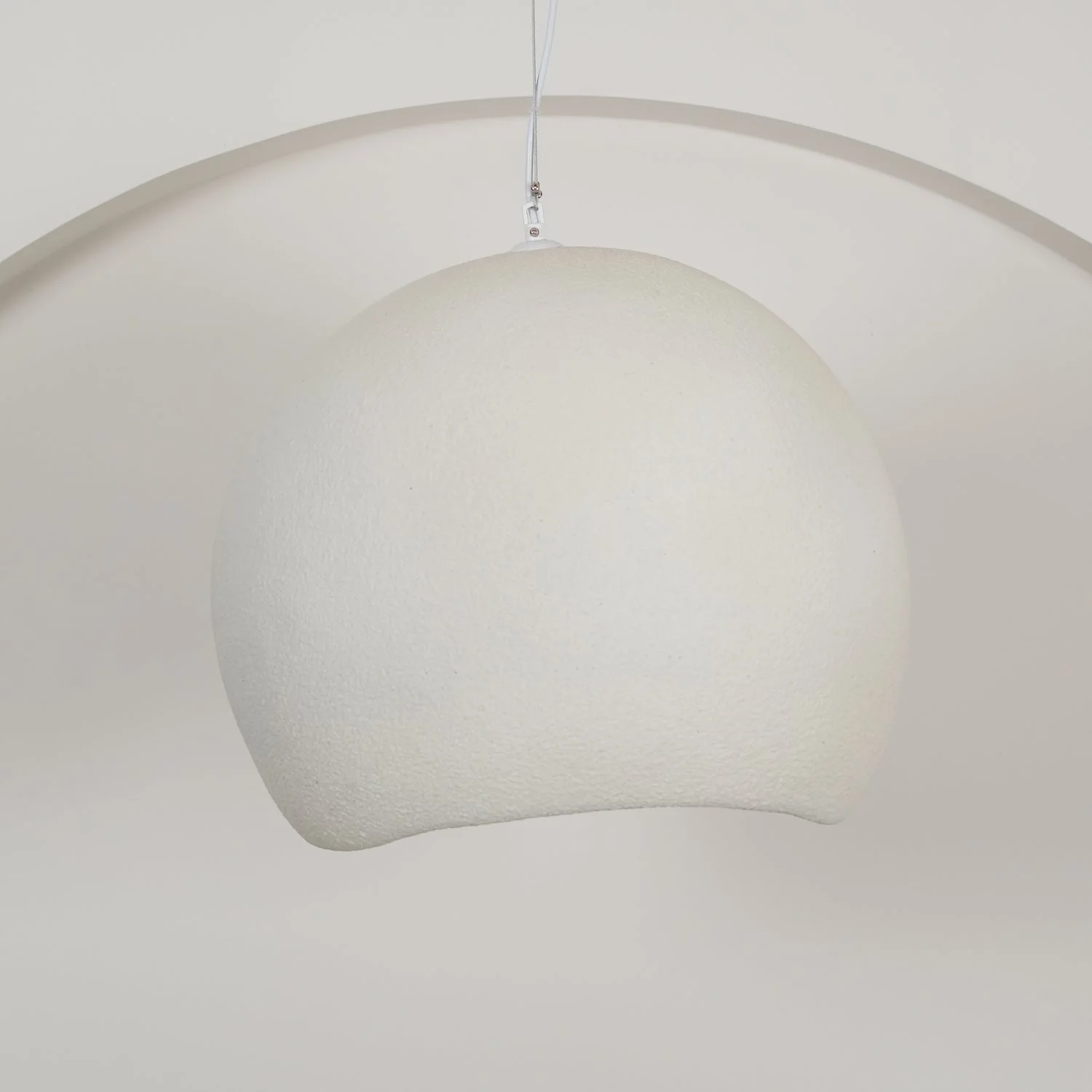 Ocara Modern Minimalist Resin Pendant Light - Image 26