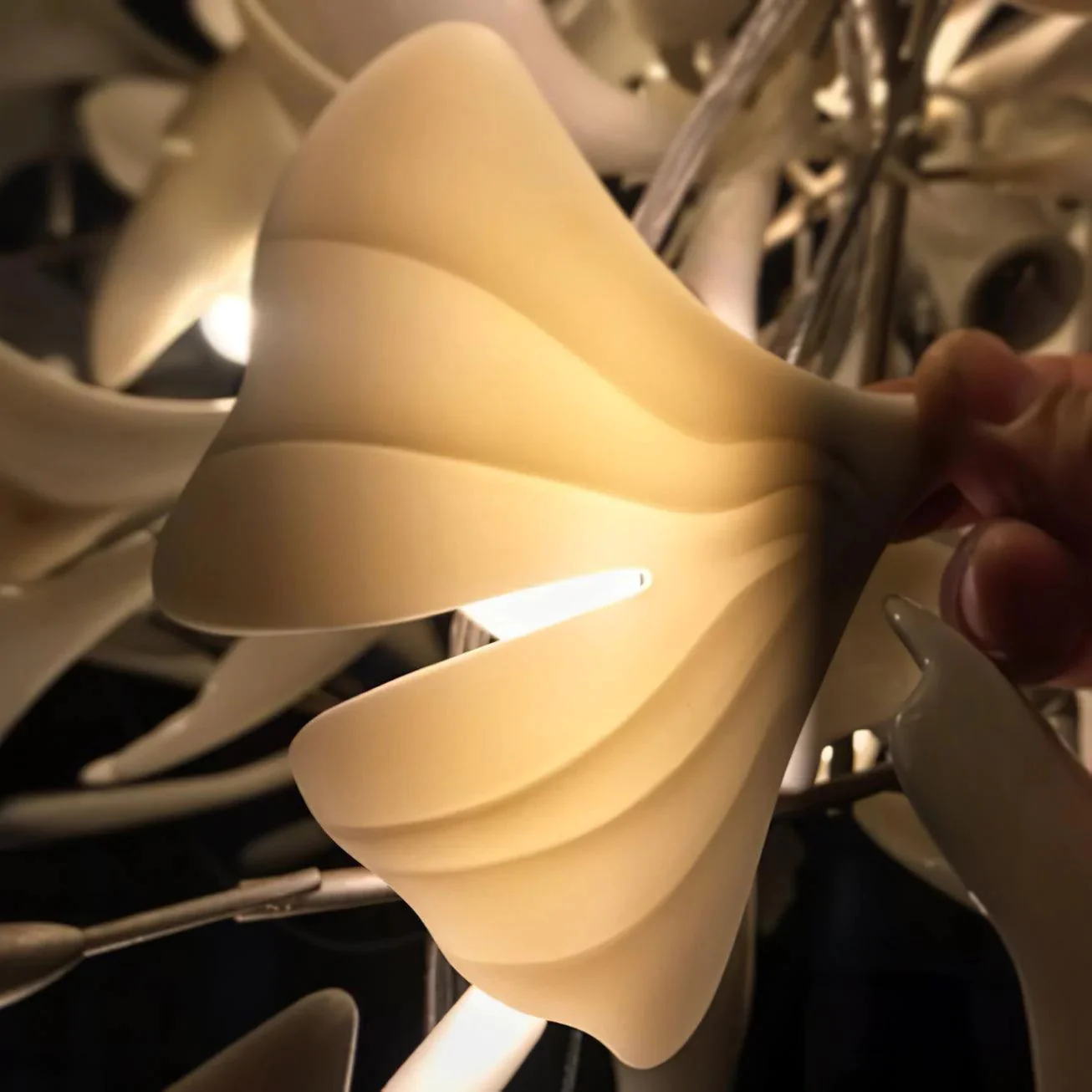 Olivia Ceramic Gingko Leaf Chandelier L196.8″/L500CM - Image 68