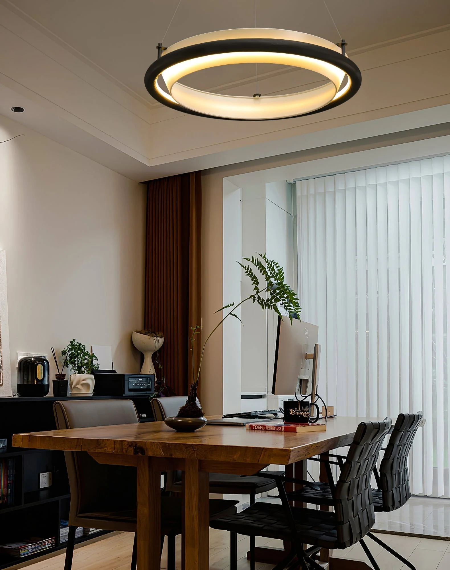 Olvelila Circular Pendant Light - Image 2