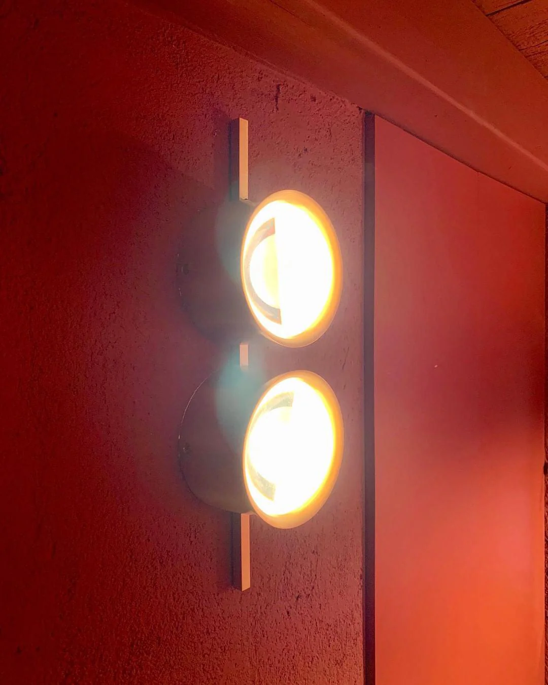 Orbiten Brass & Glass Modern Wall Lamp - Image 6