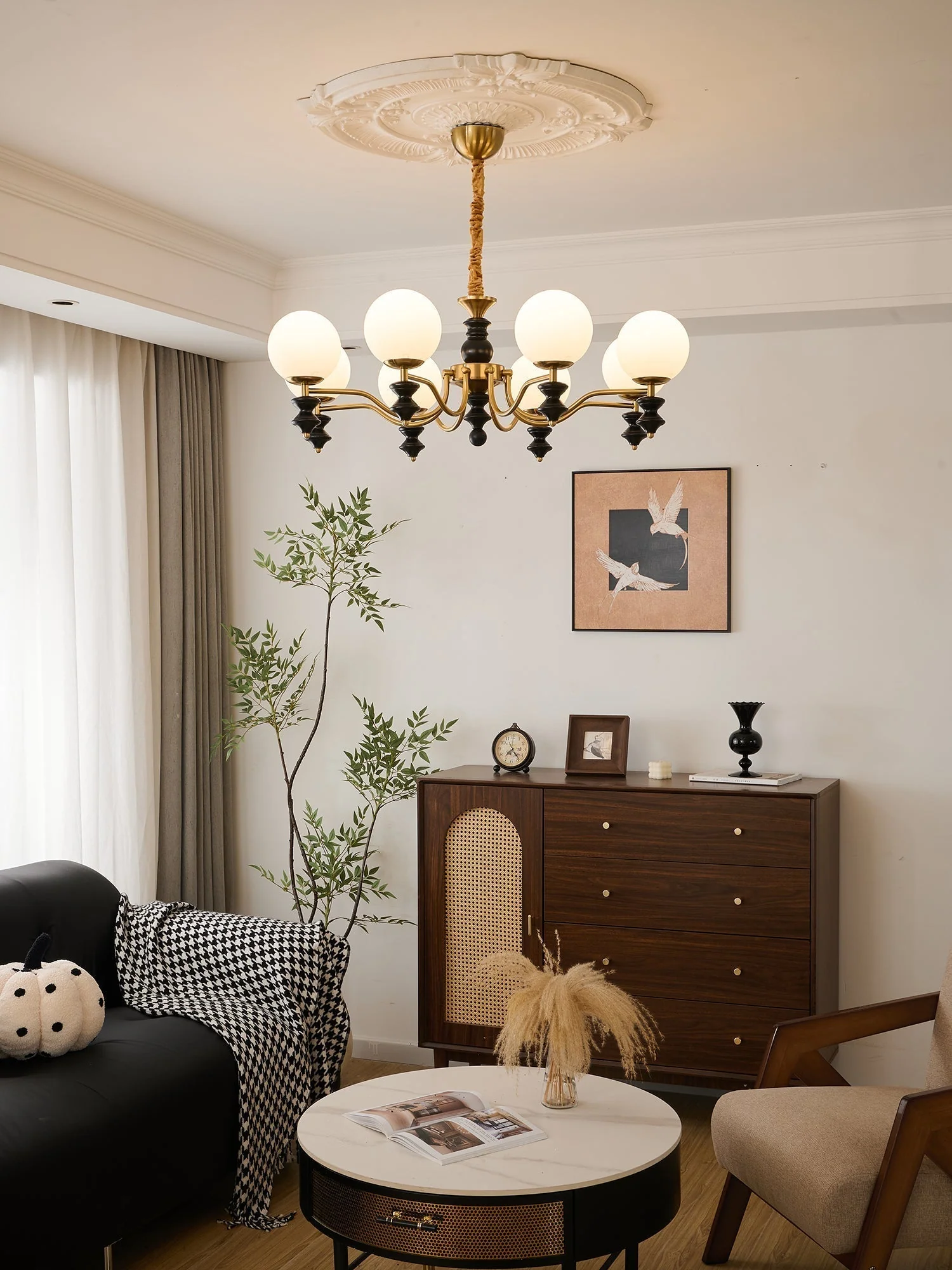 Ordore Traditional Elegance Vintage Wood Chandelier - Image 33
