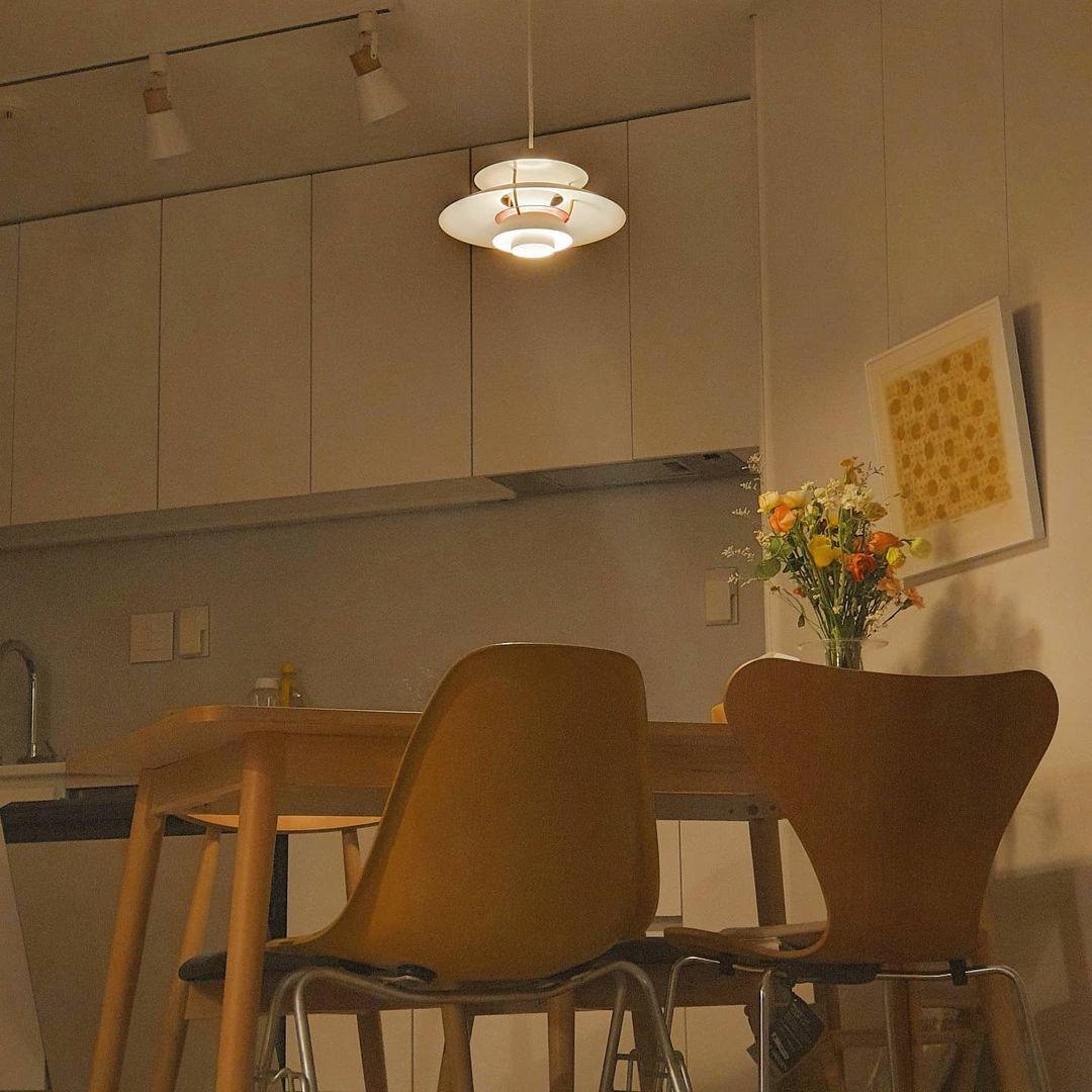 Orlenna White Scandinavian Pendant Lamp - Image 11