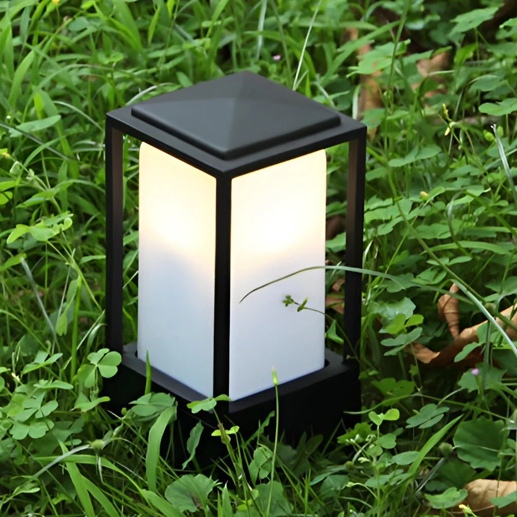 Oscar Cubic LED Landscape Outdoor Lawn Lamp - Image 2