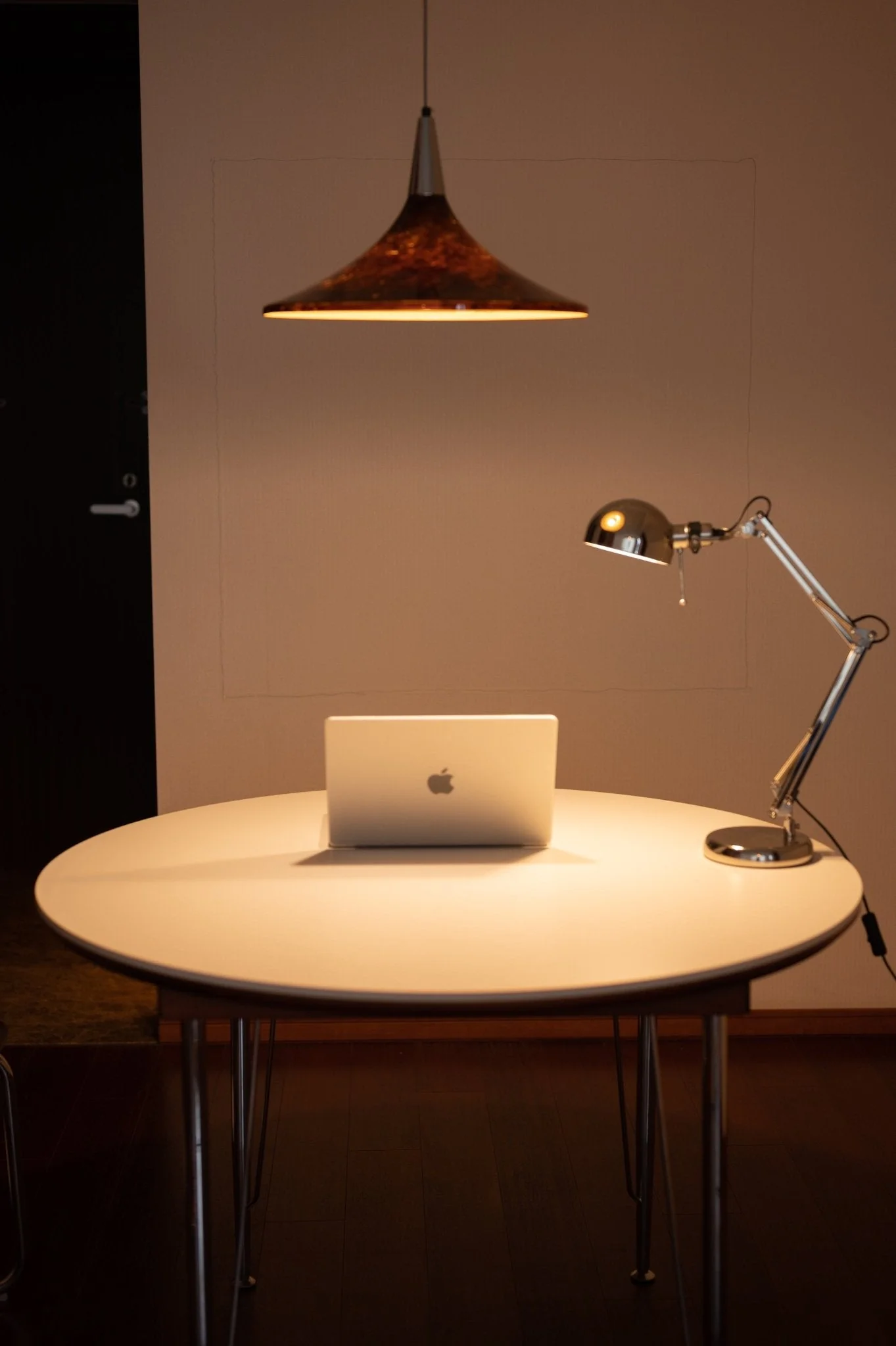 Otheara Premium Nordic Art Pendant Lamp - Image 26