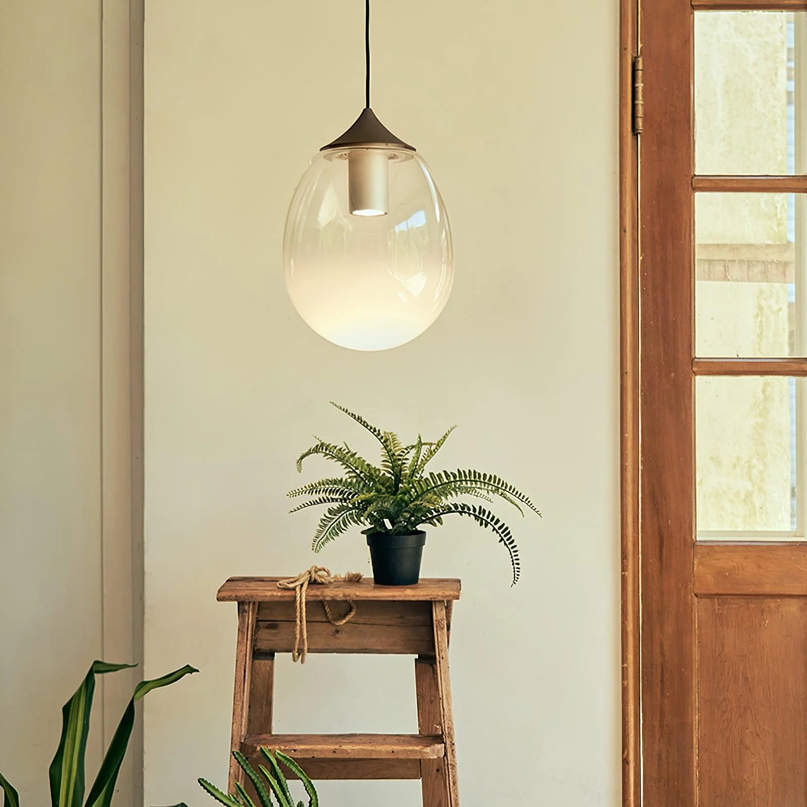 Ovoin Glass Artistic Pendant Light - Image 5