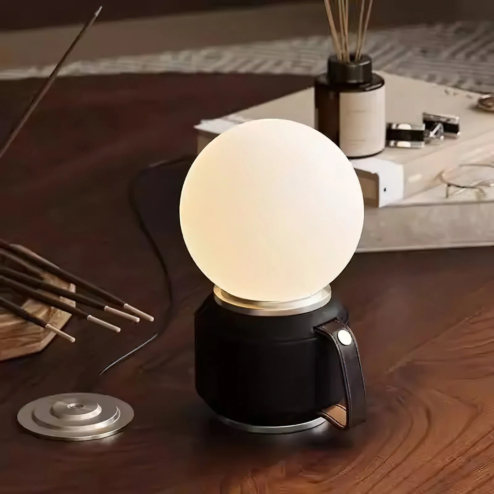 Peboland Modern Glass Table Lamp - Image 4