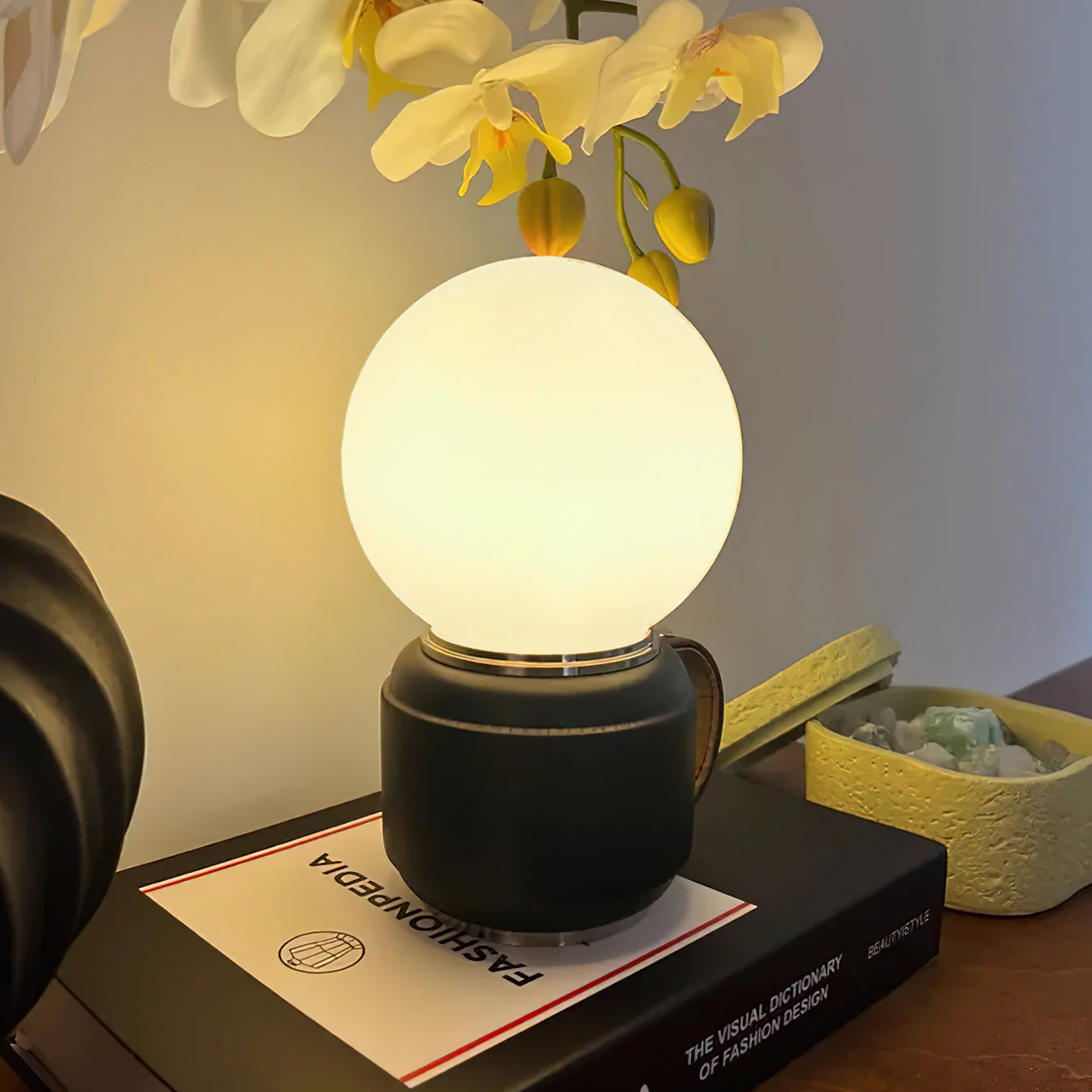 Peboland Modern Glass Table Lamp - Image 6
