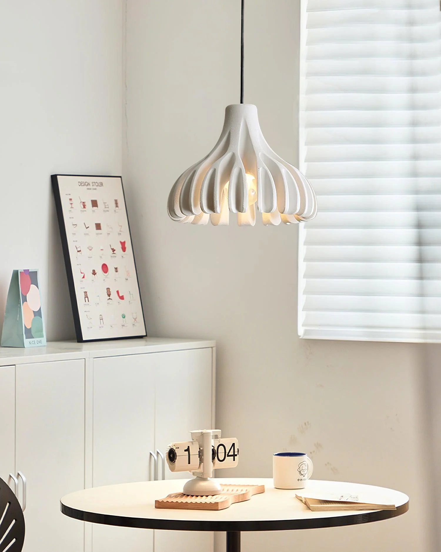 Petal Coral Resin Pendant Lamp - Image 28