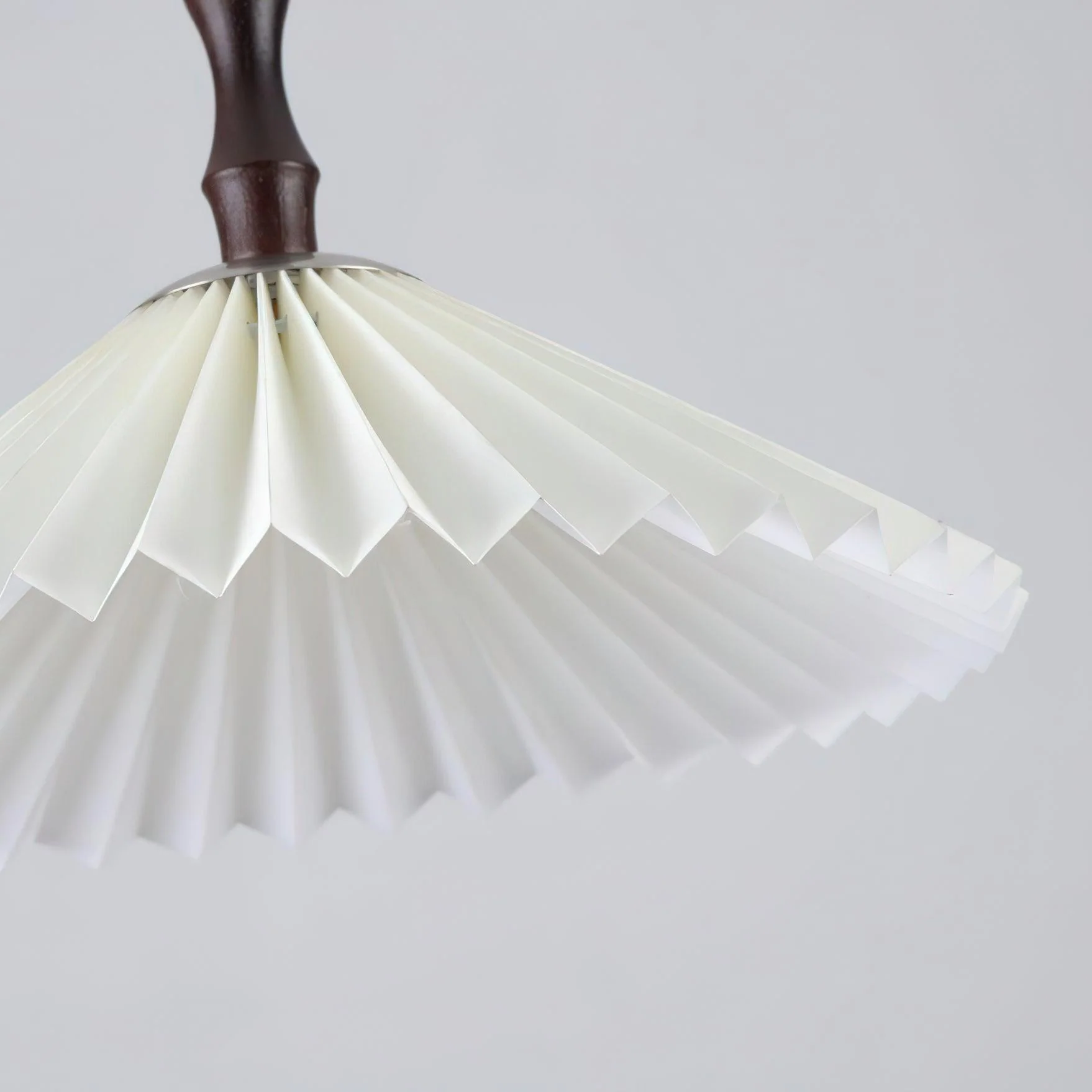 Petal Fashion Wood Pendant Lamp - Image 13