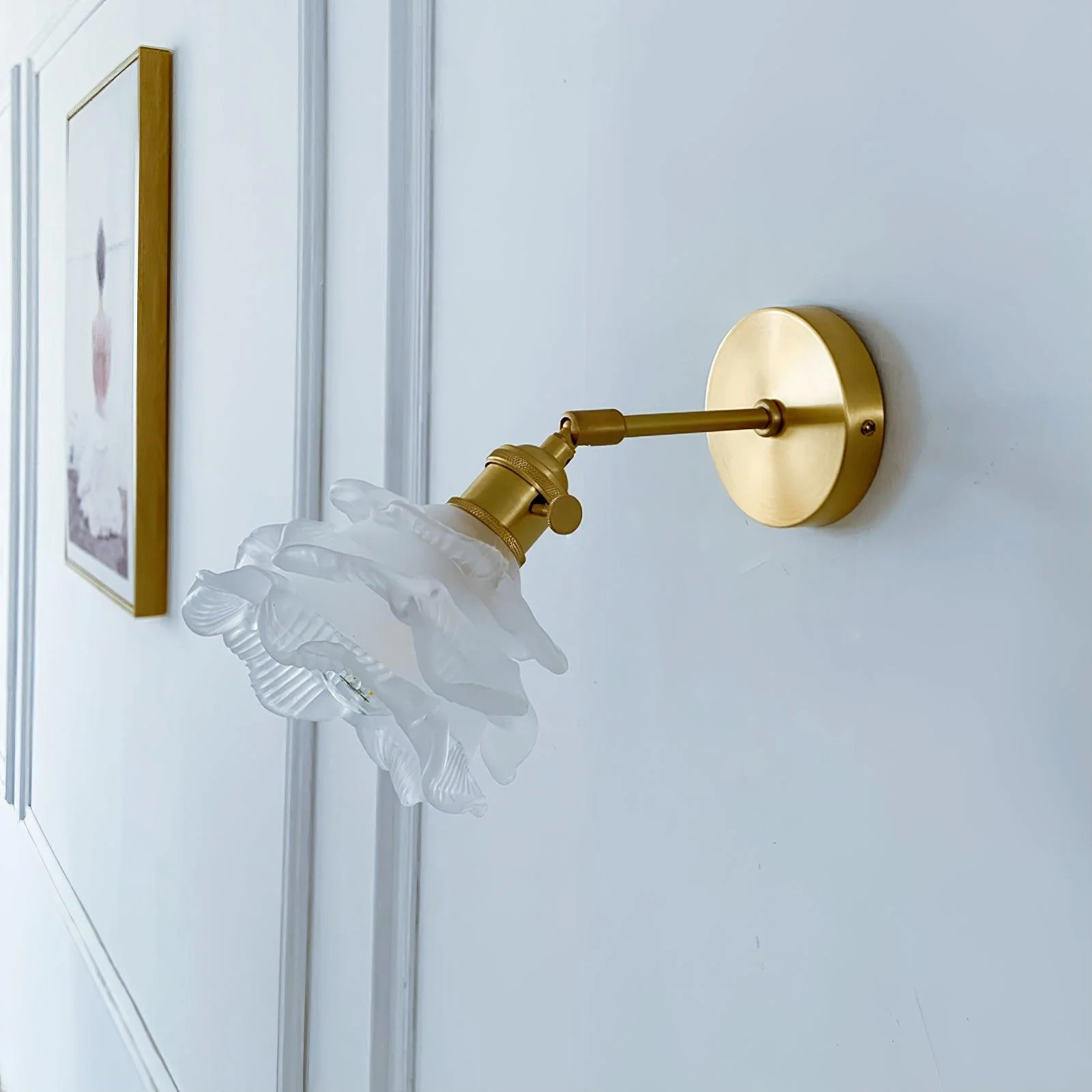 Petal Vintage Brass Wall Lamp - Image 5