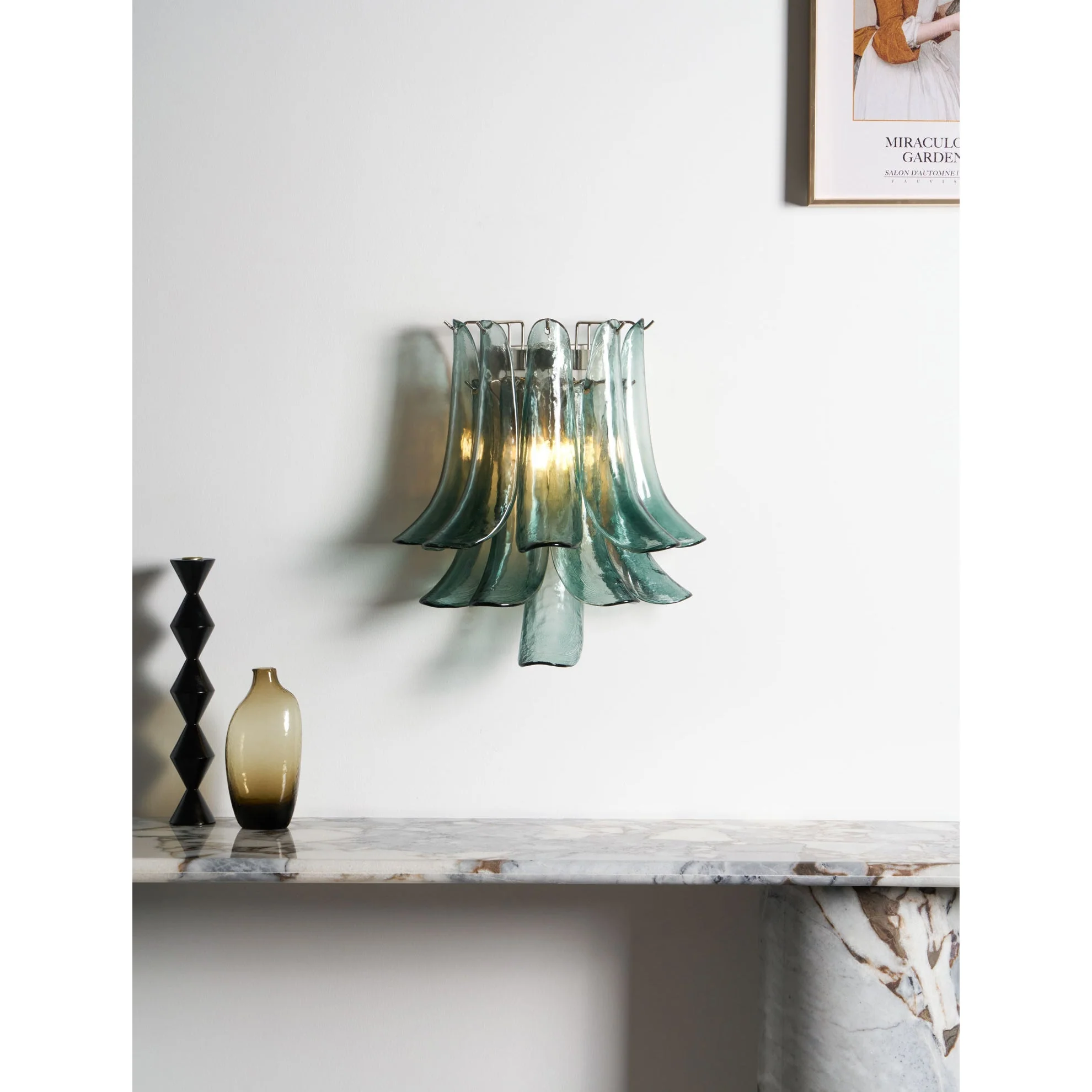 Petalo Contemporary Glass Wall Light - Image 13