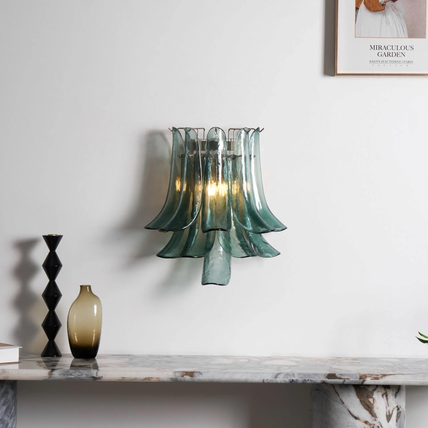Petalo Contemporary Glass Wall Light - Image 2