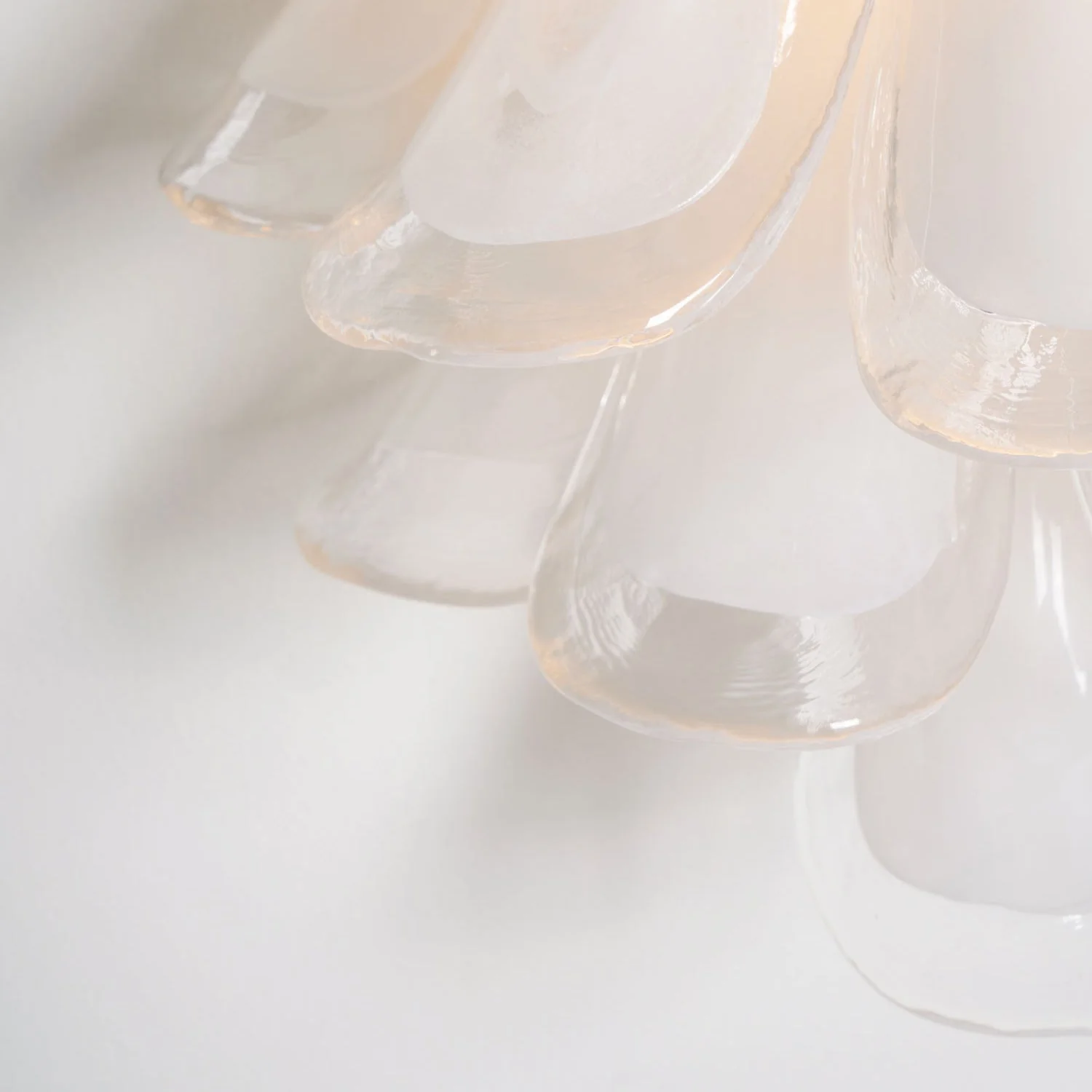 Petalo Contemporary Glass Wall Light - Image 27