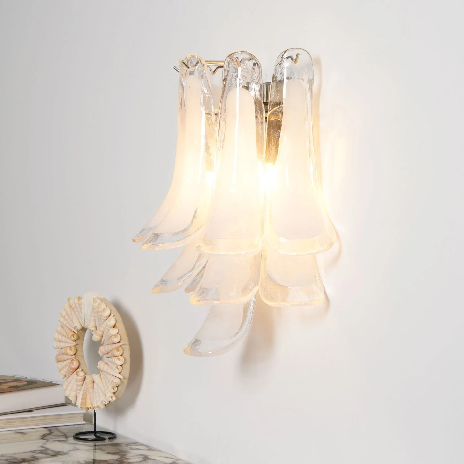 Petalo Contemporary Glass Wall Light - Image 6