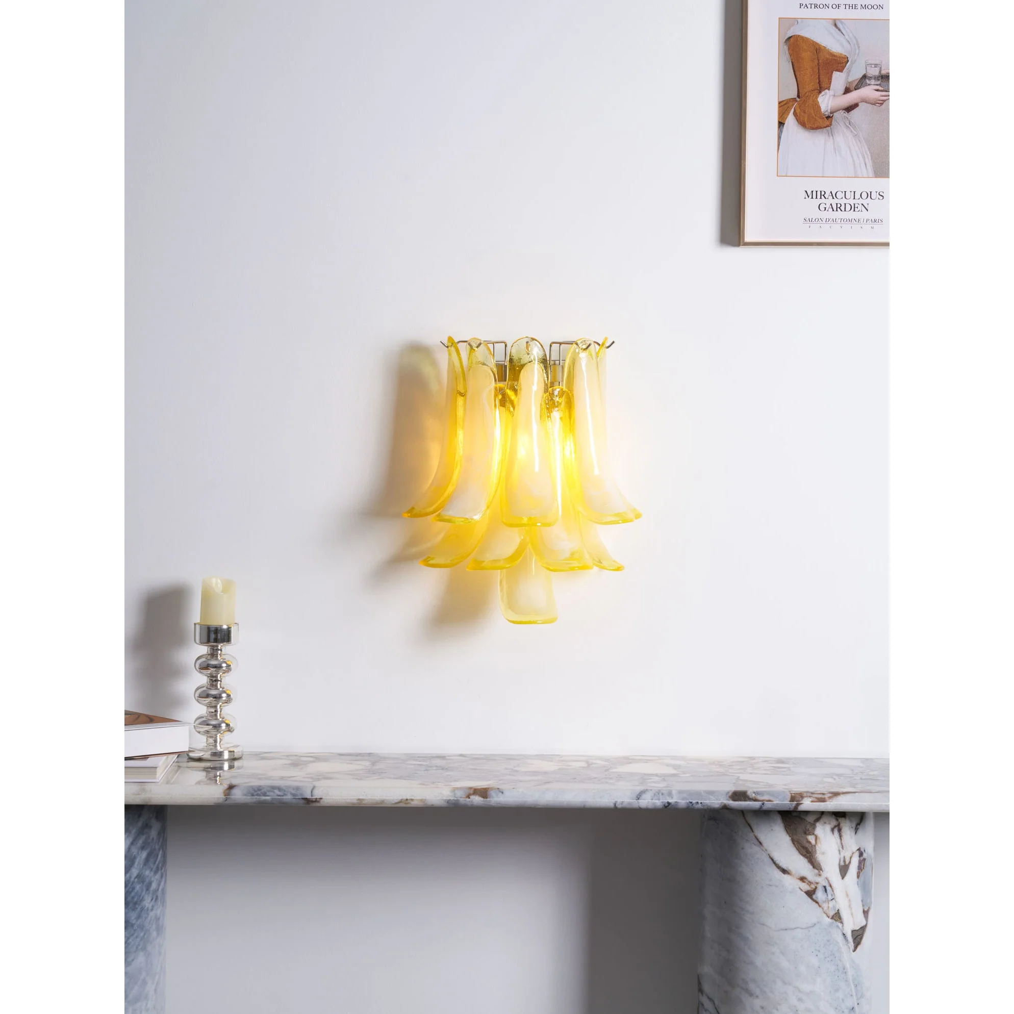 Petalo Contemporary Glass Wall Light - Image 9